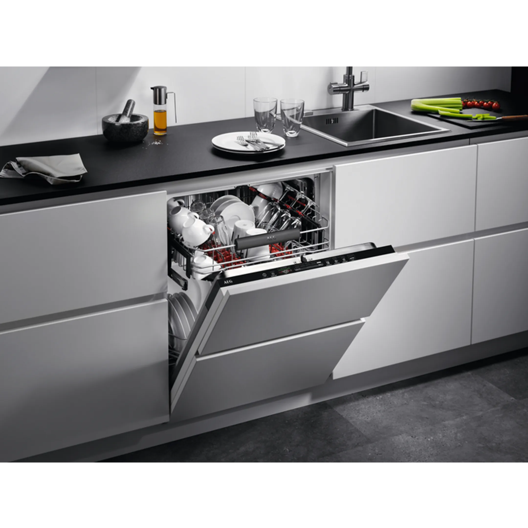 AEG Integrated Dishwasher Serie 7000 FSE63637P image
