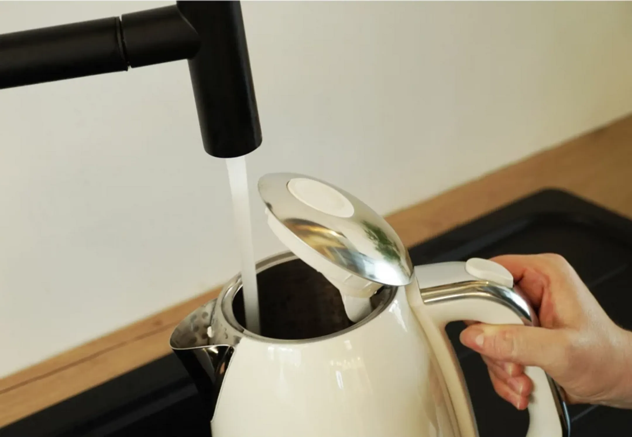 MIOGO MDK1 Daily Kettle - Beige image