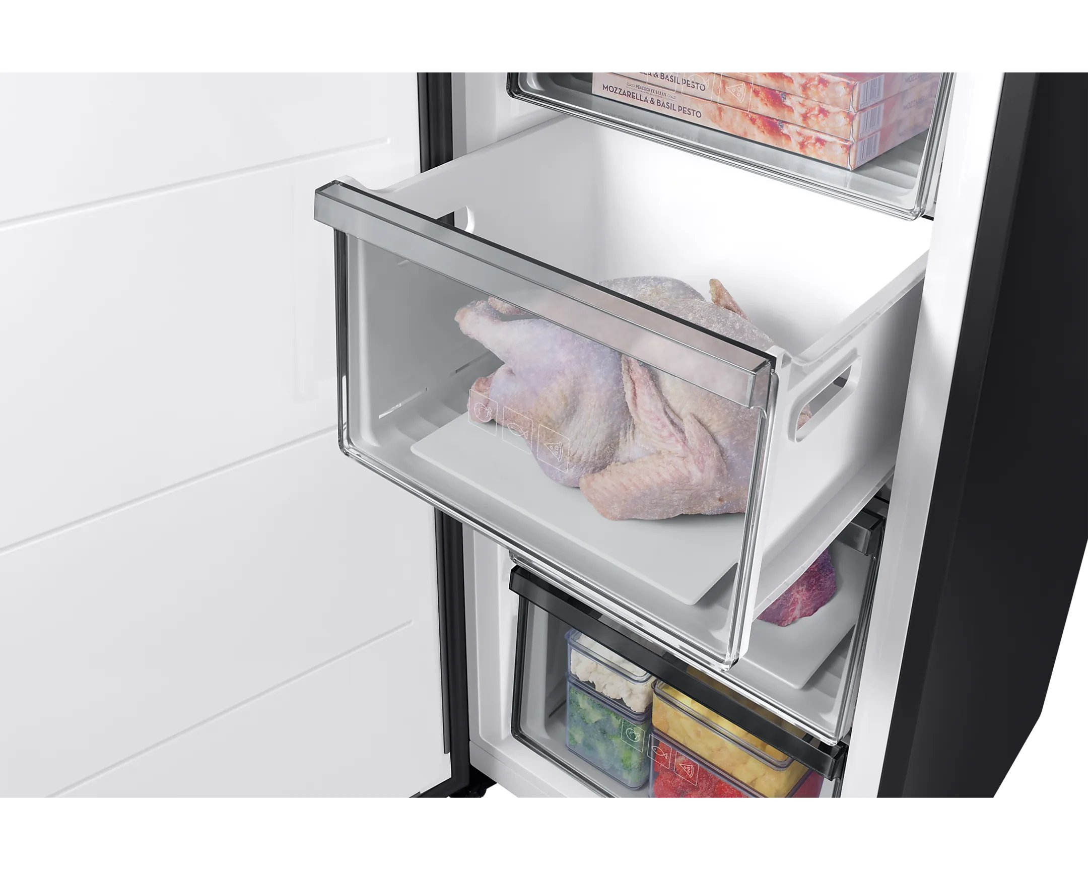 Samsung RZ32C7CBEB1 freezer image