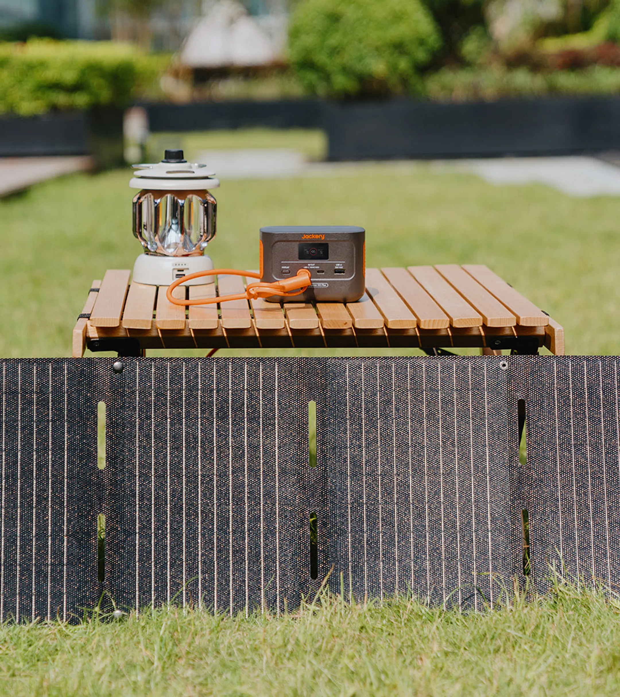 JACKERY Mini Tragbare elektrische Station Explorer 100 Plus image