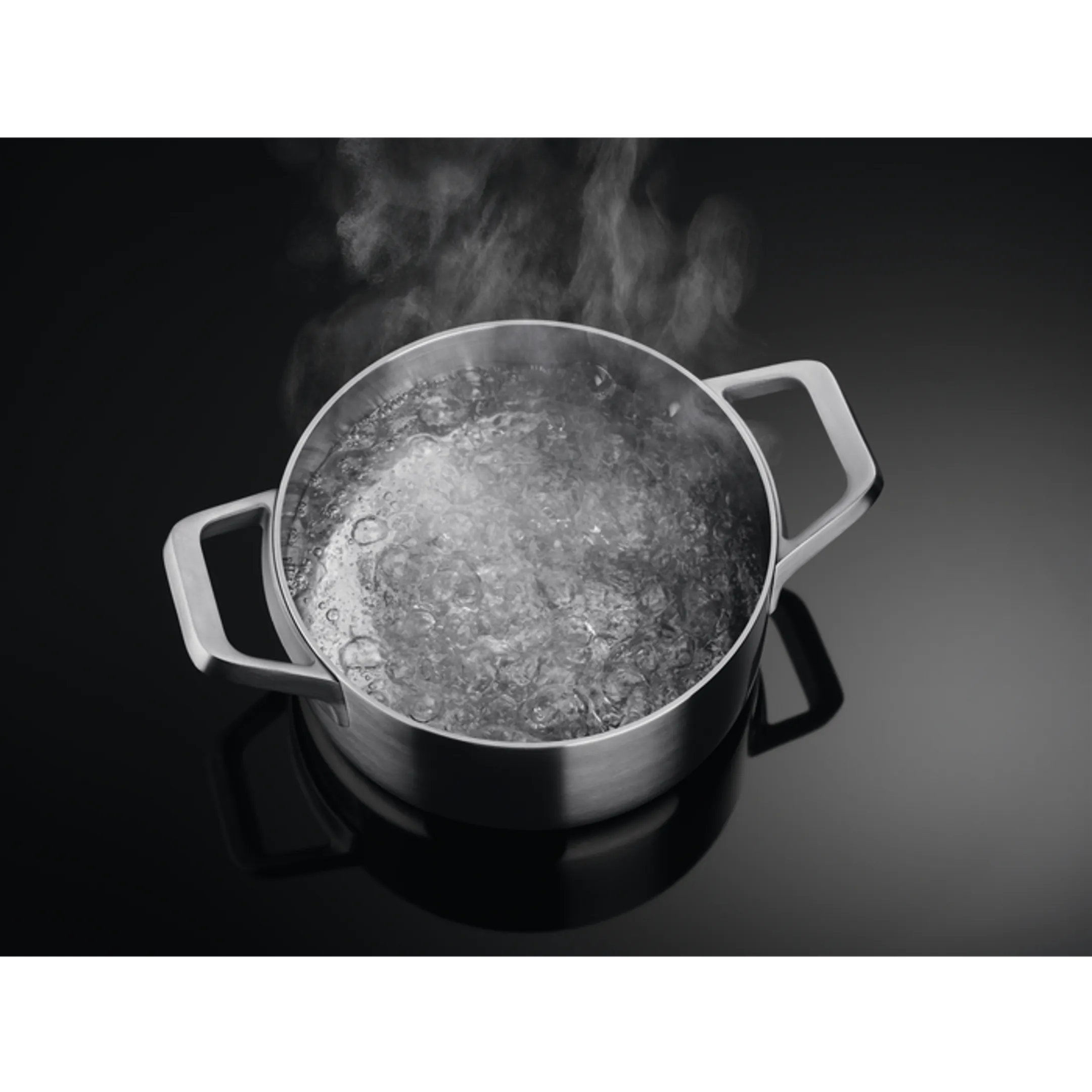 AEG Table induction Serie 6000 FlexiBridge IKE64471XB image