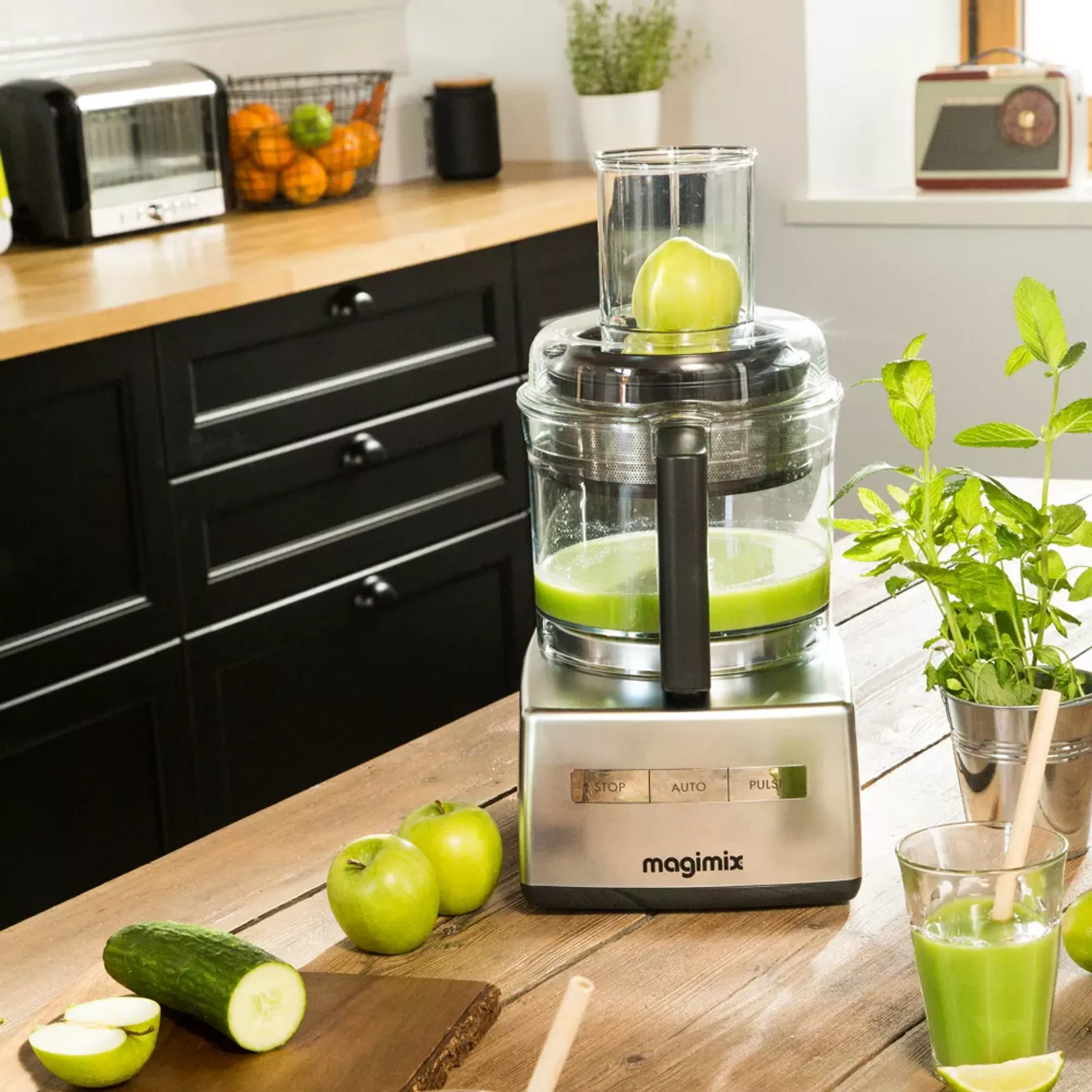 Magimix Robot multifonction CS 5200XL Premium - Chrome Brillant image