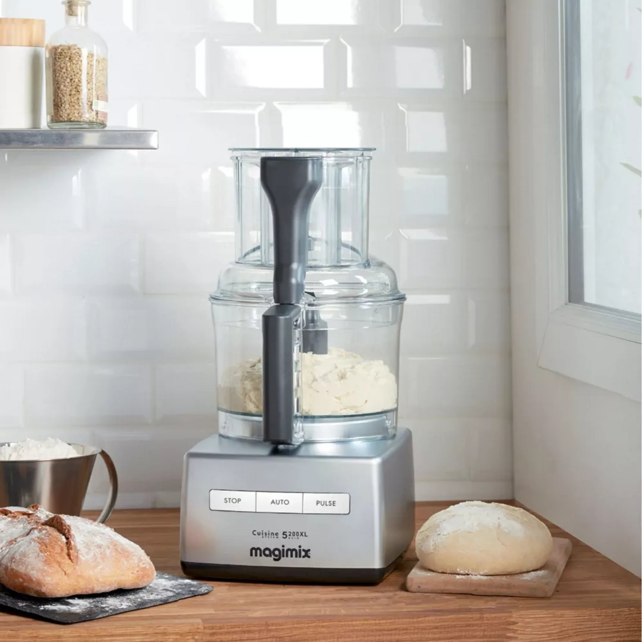 Magimix Robot multifonction CS 5200XL Premium - Chrome Brillant image