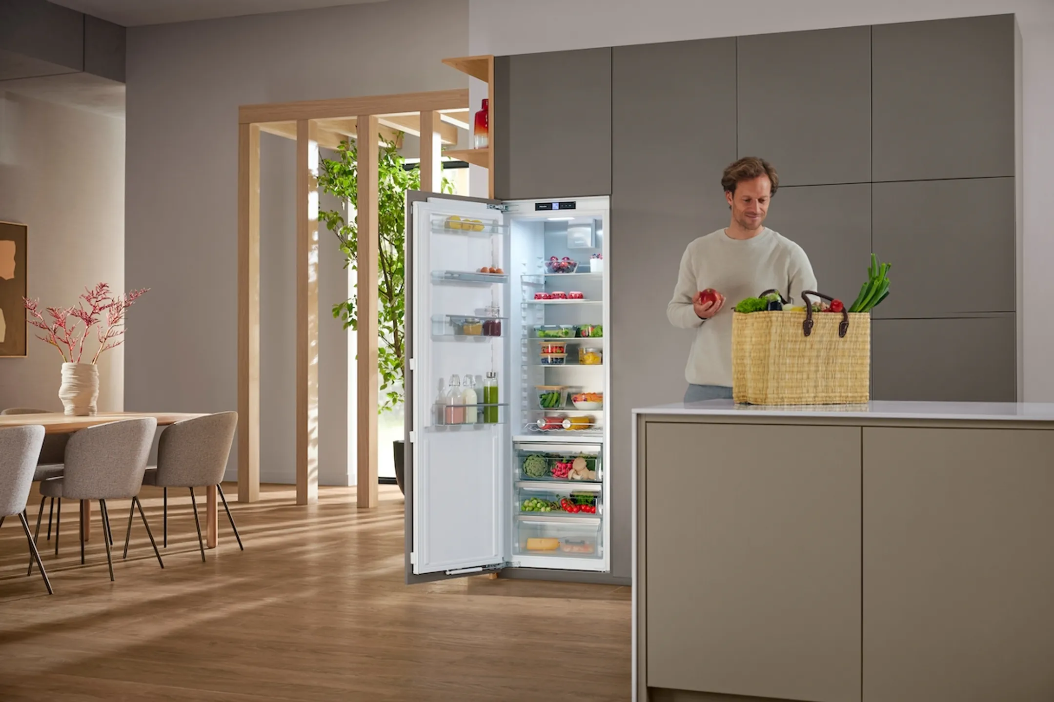 Miele Frigo encastrable K 7747 C 125 Gala Edition image