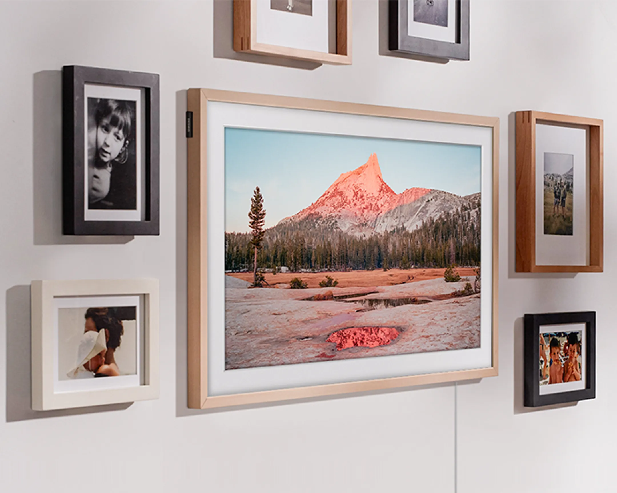 Samsung The Frame QLED 4K-Fernseher QE55LS03D (2024) - 55 Zoll image