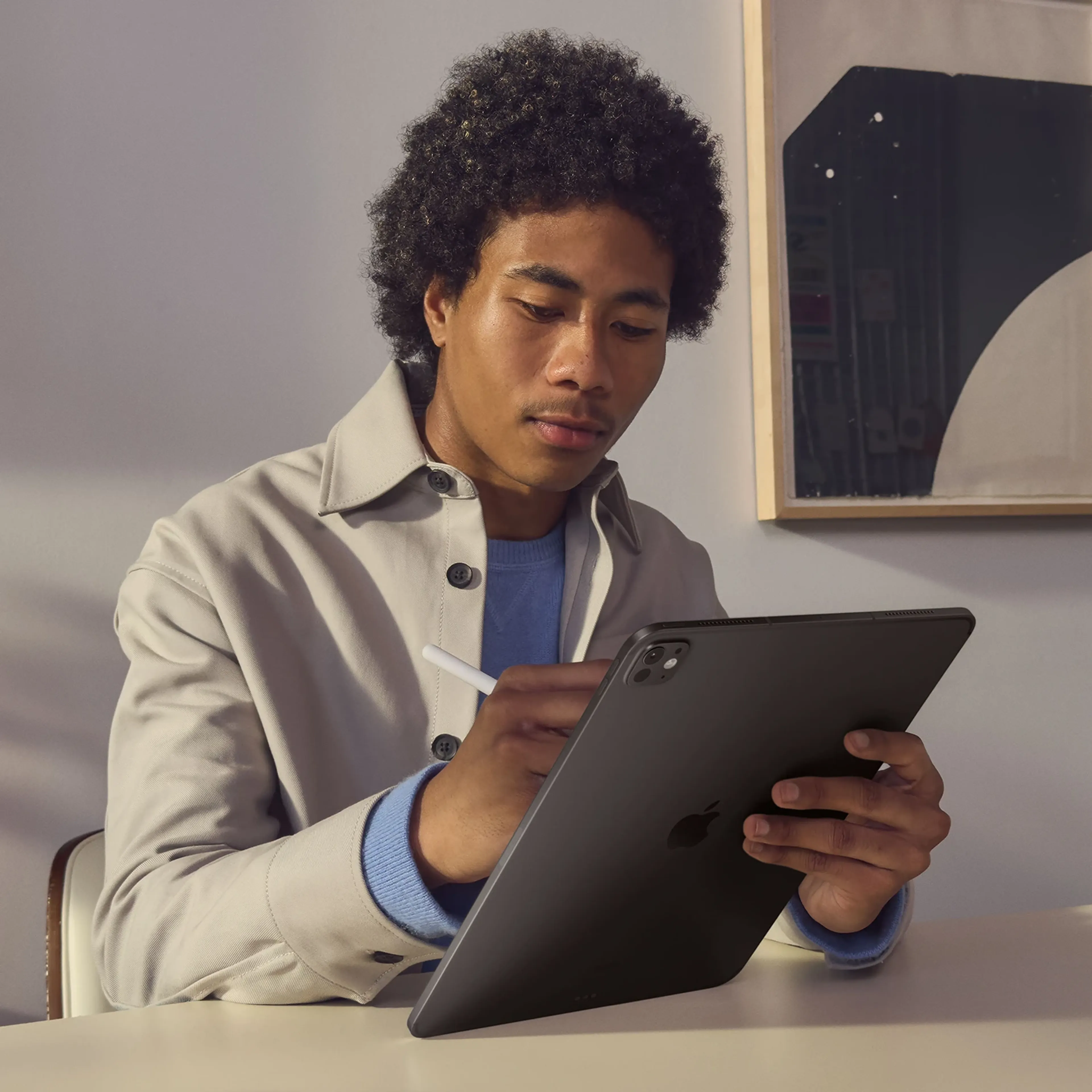 Apple iPad Pro (2024) 13" M4 Wi-Fi 1To Argent image
