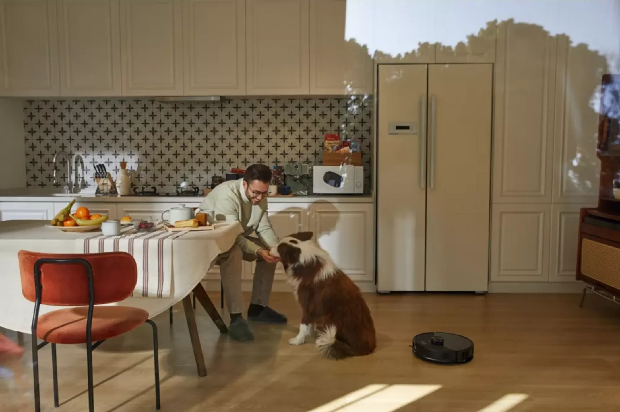 ROBOROCK Robot Aspirateur Laveur S8 MaxV Ultra - Noir image