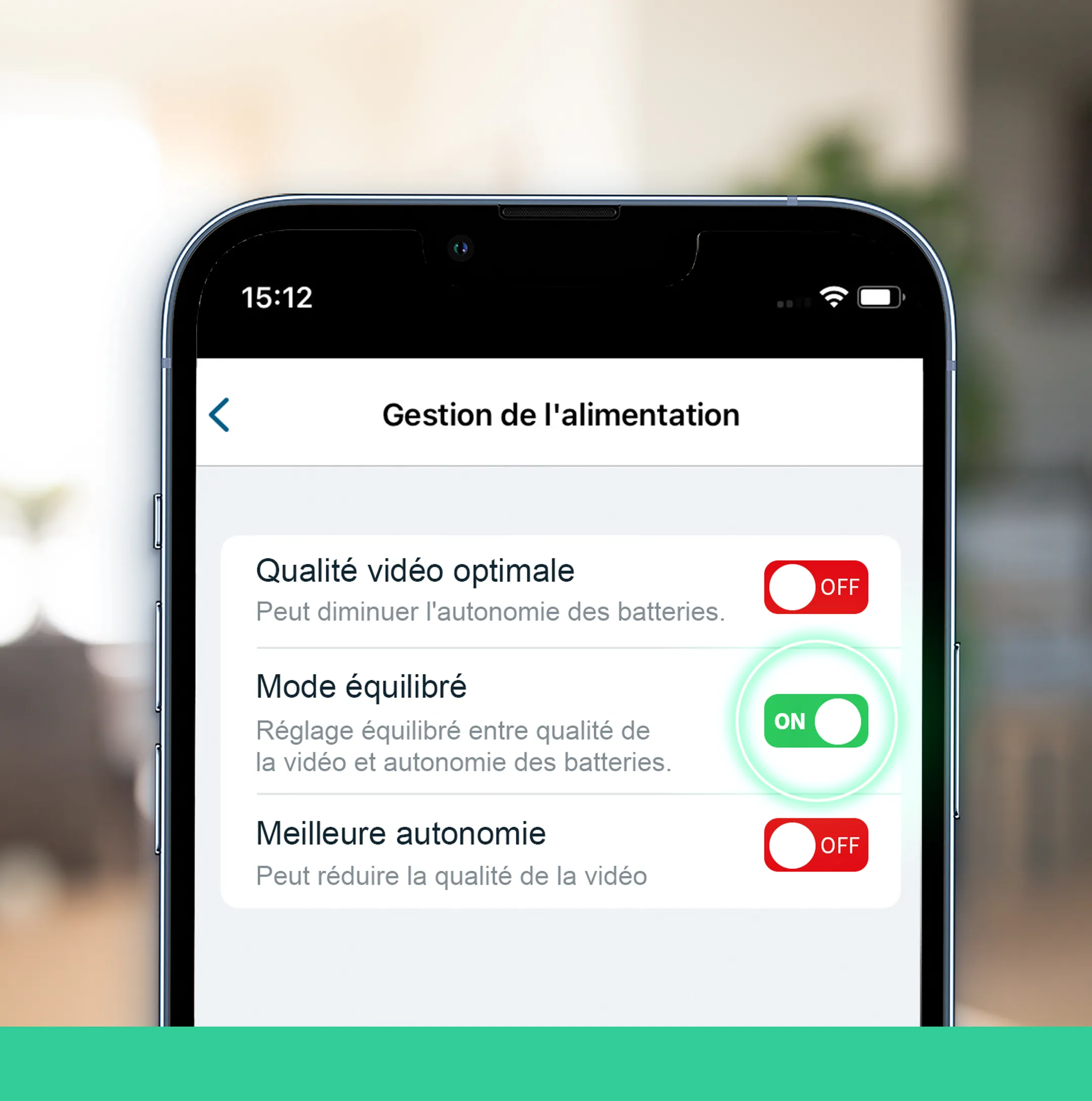 ARLO Camera de surveillance Essential 2K & Panneau solaire - 3 pièces - Blanc image