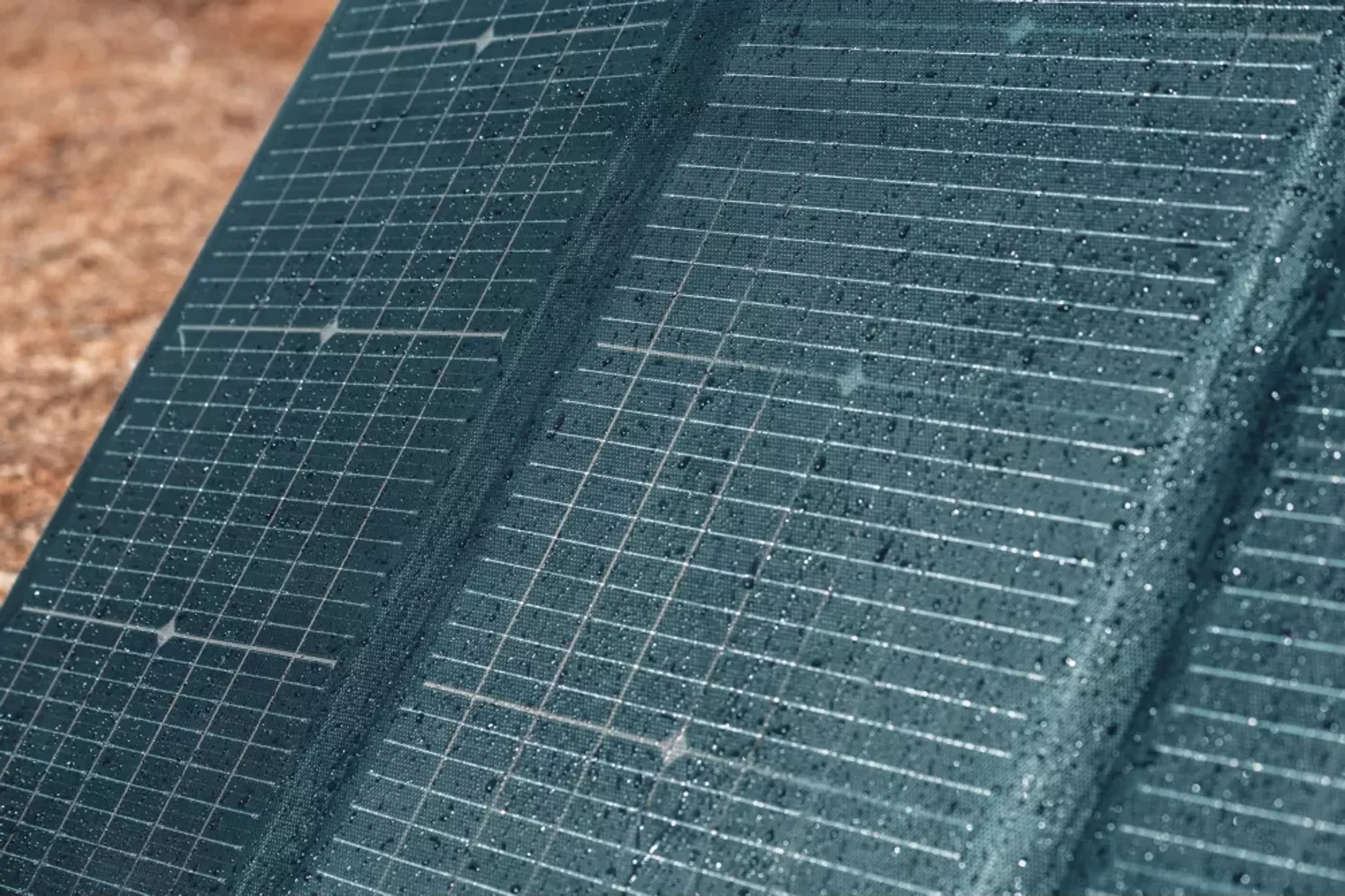 ECOFLOW Portable bifacial solar panel 220 W image