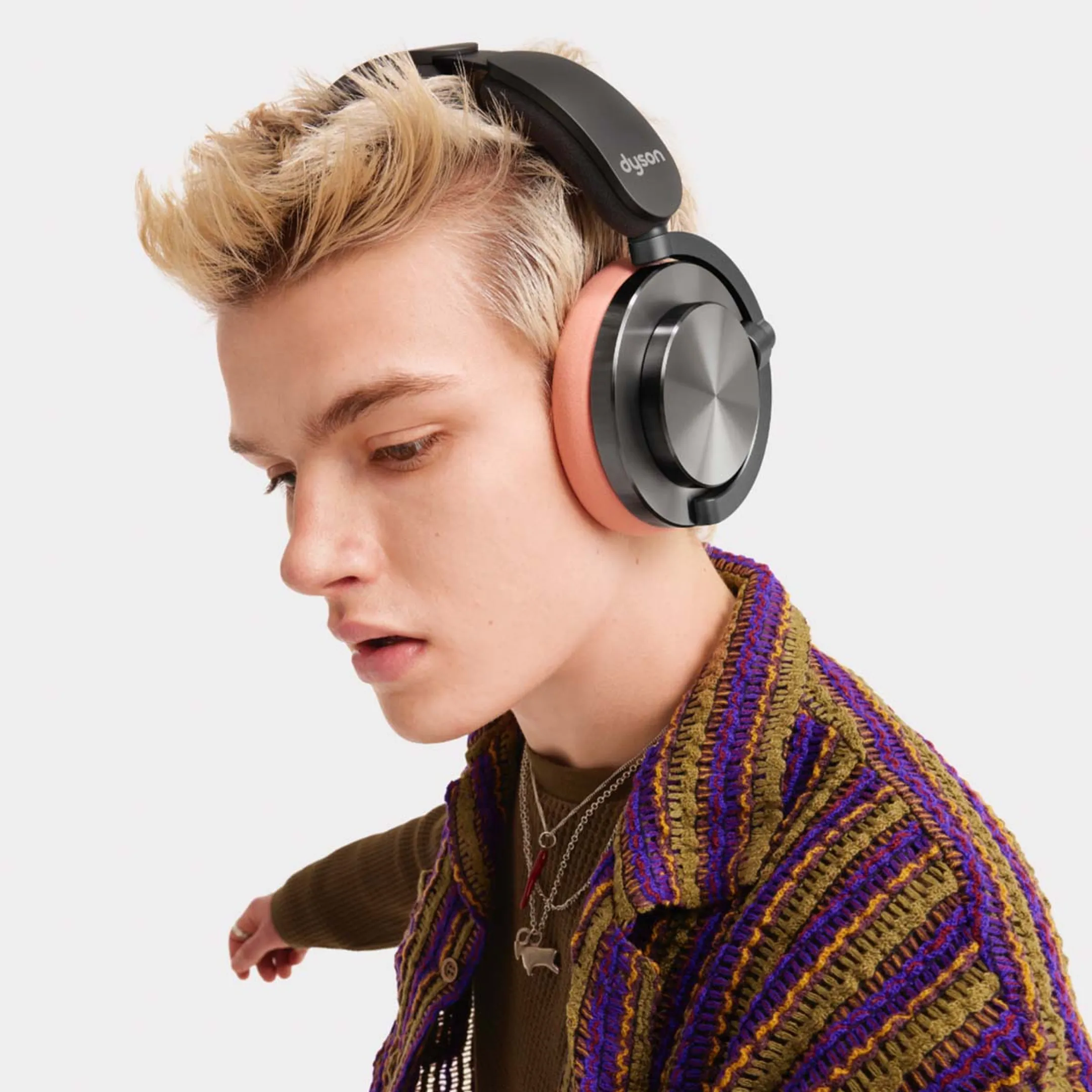 Dyson OnTrac ear cushions - Powder pink image