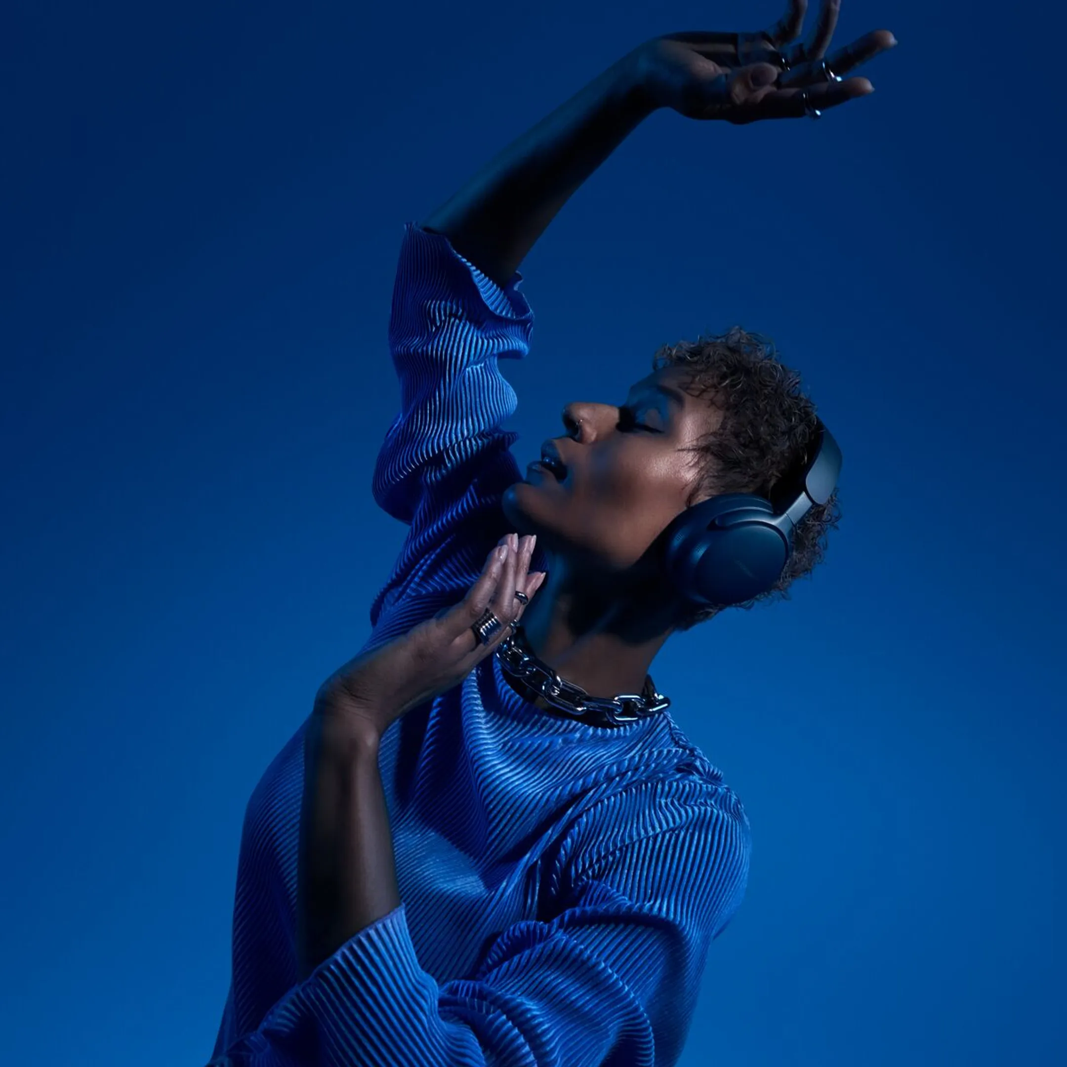 Bose QuietComfort Ultra Kabellose Kopfhörer - Lunar Blue image