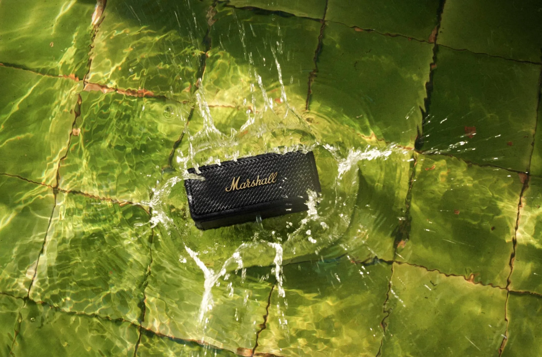 Marshall Emberton II Bluetooth speaker - Black and Brass image