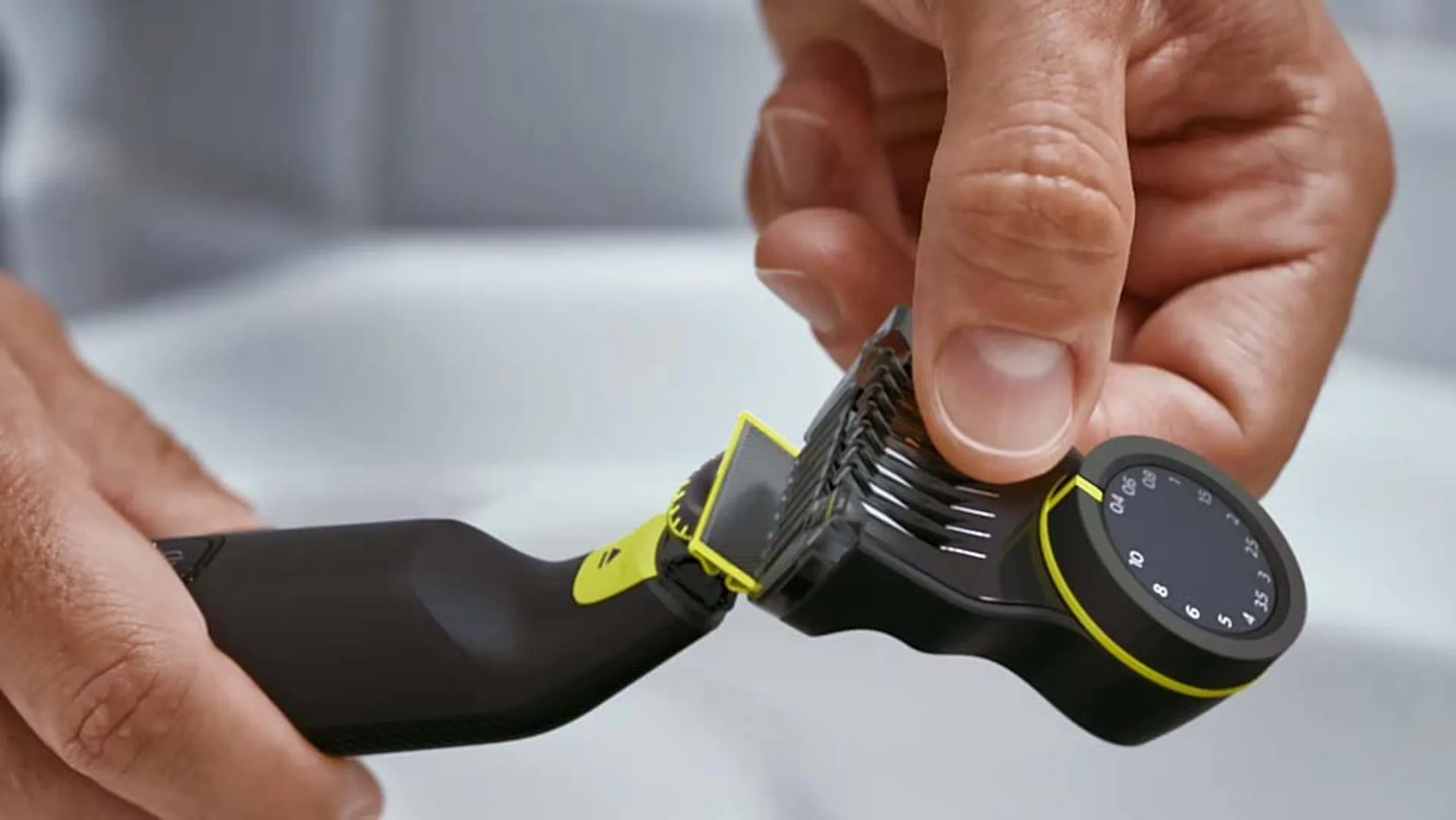 Philips Hybrid Bartschneider OneBlade Pro 360 Face + Body QP6542/15 image