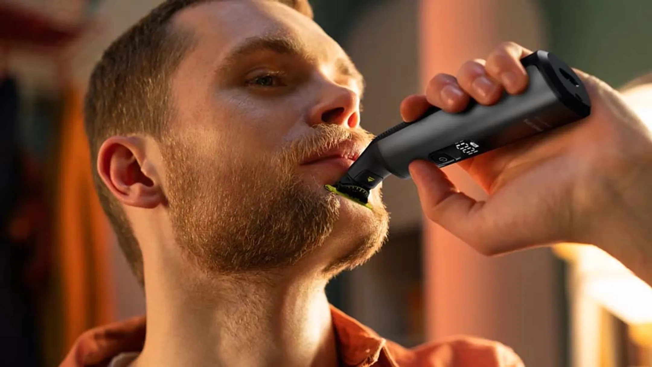 Philips Hybrid Bartschneider OneBlade Pro 360 Face + Body QP6552/15 image