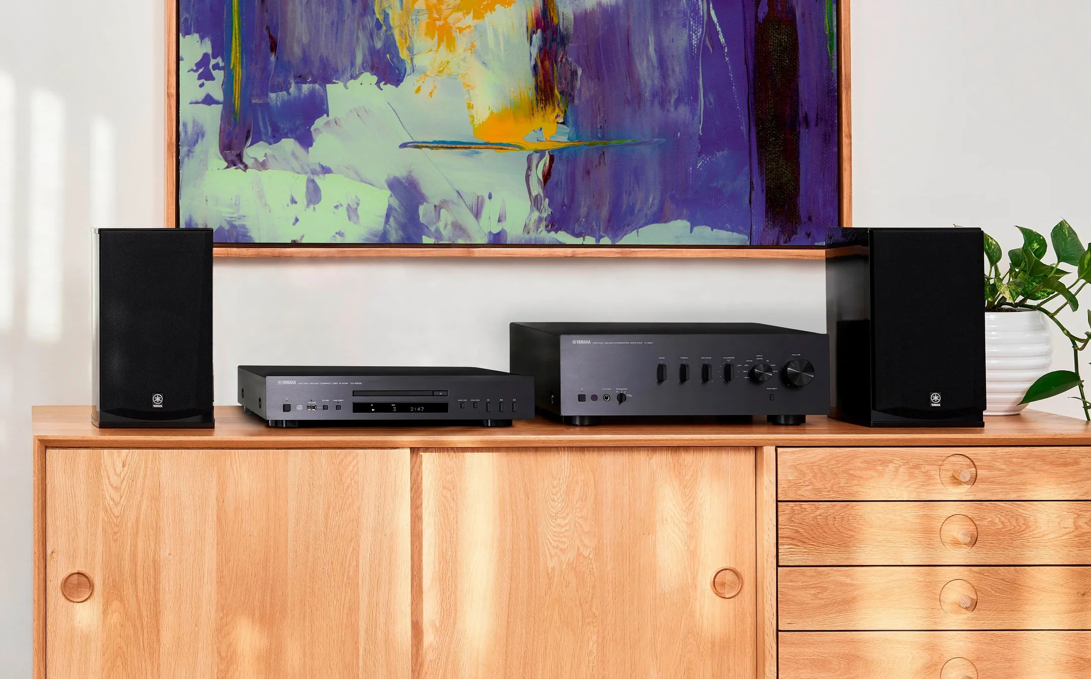 Yamaha CD player CD-S303 - Black image