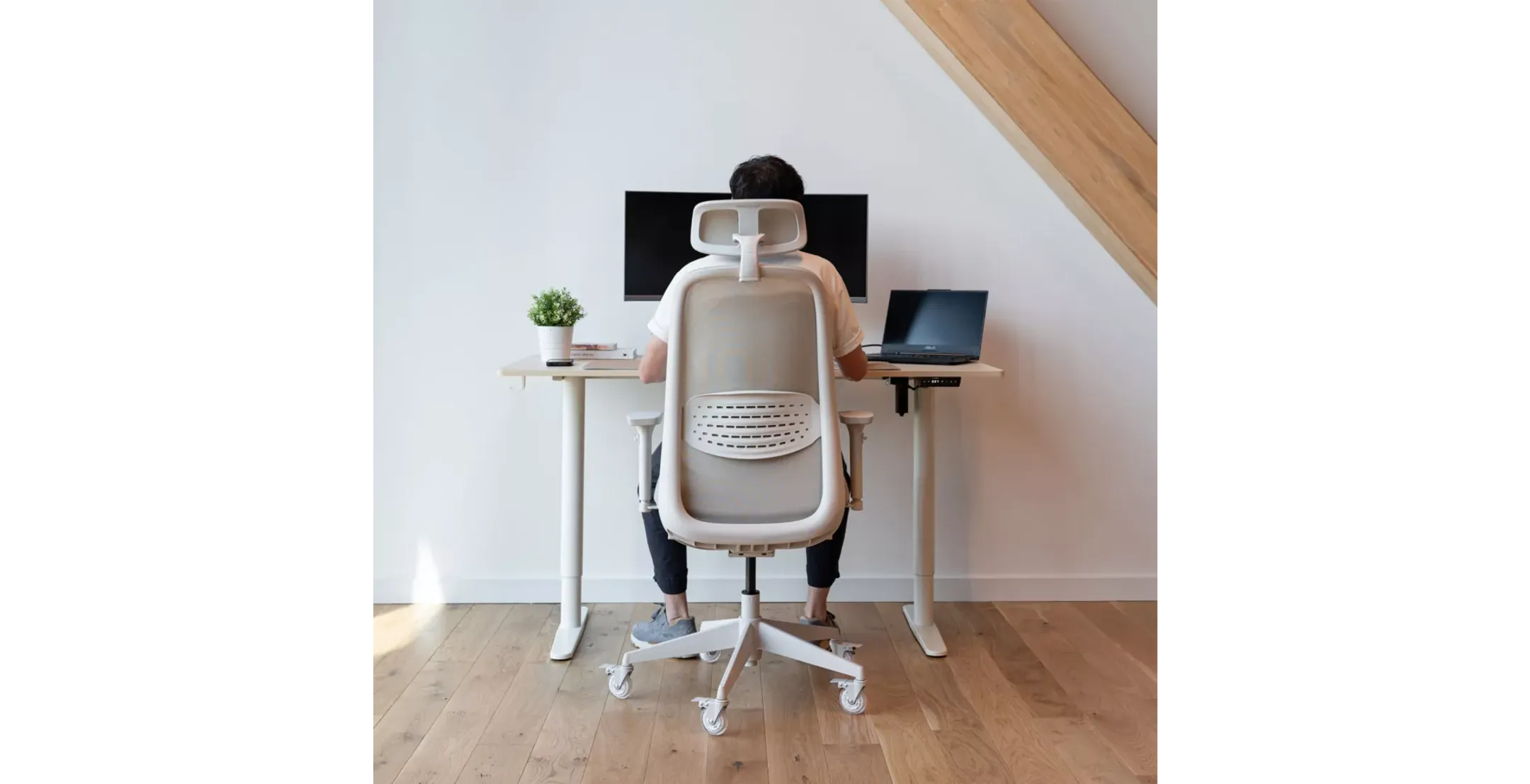 Skillkorp Motorized desk D15M - White image