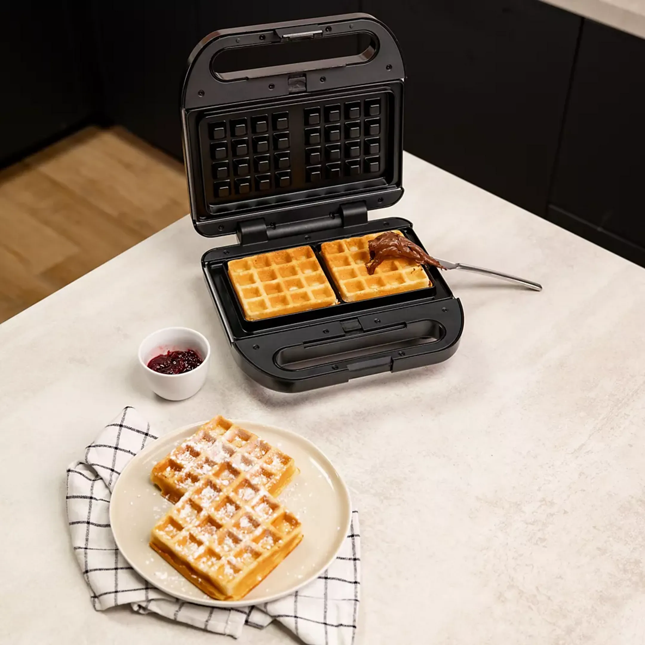 ESSENTIEL-B Croque waffle maker, grill ESWM2 - Black image
