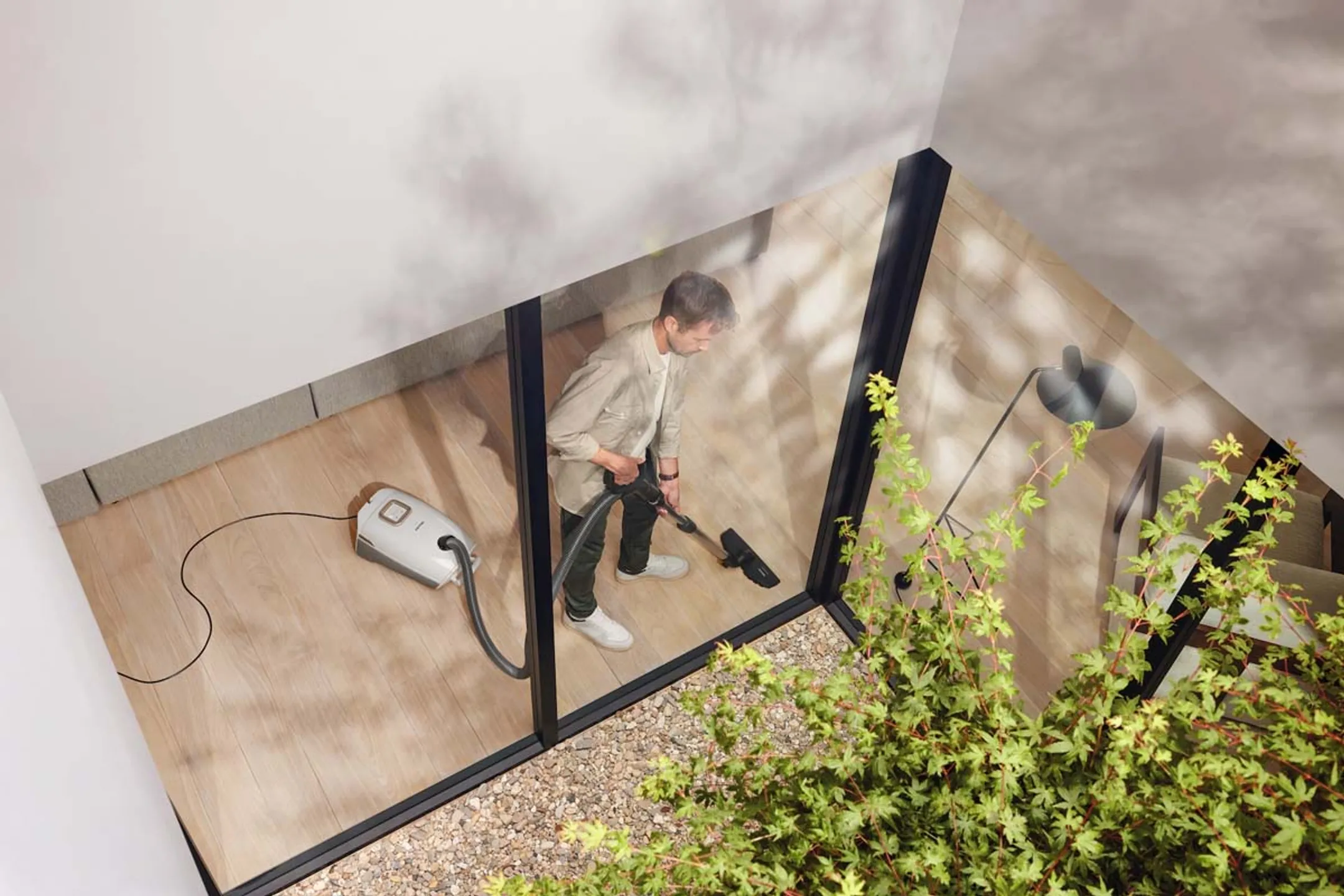 Miele Aspirateur avec sac Guard L1 Parquet - Blanc brillant image