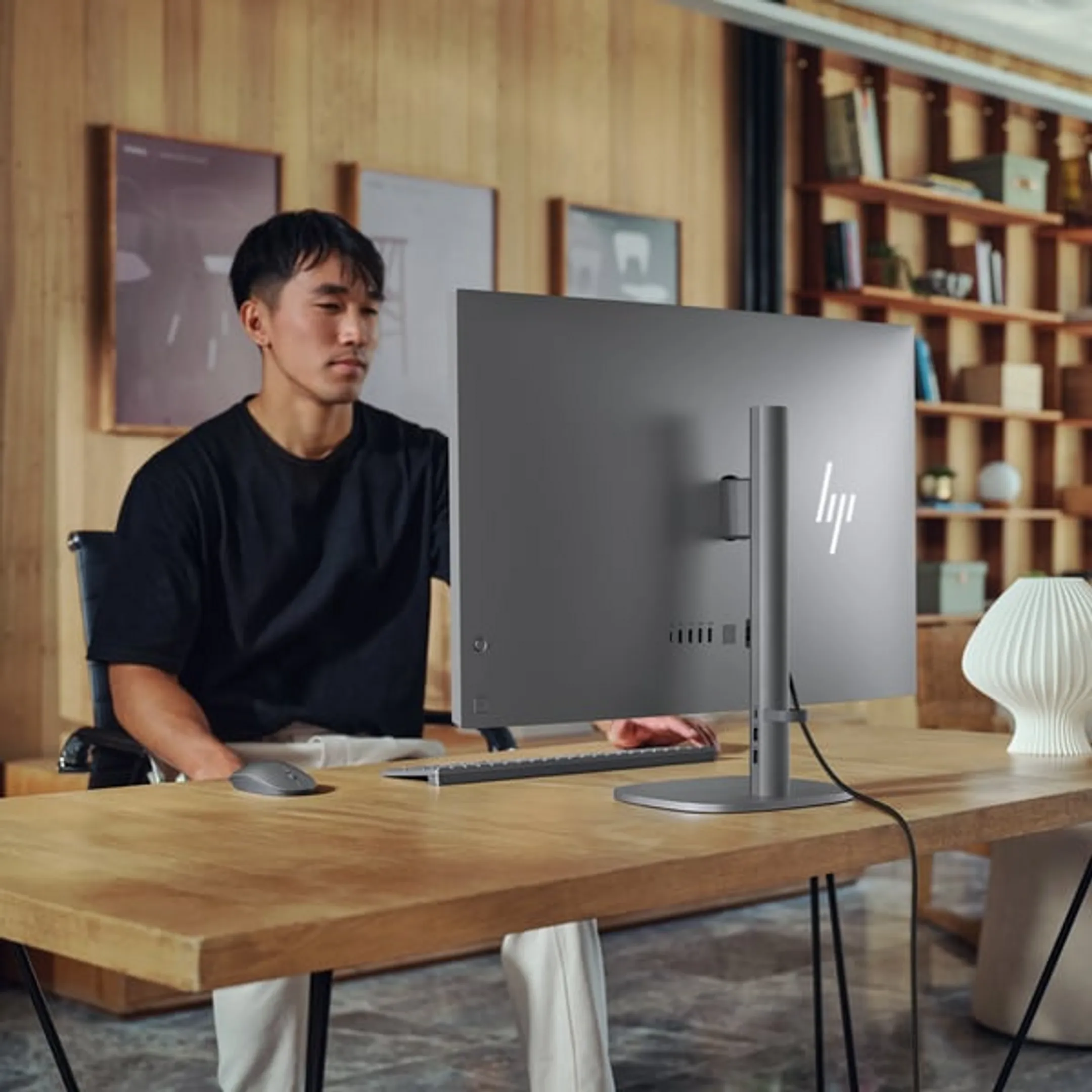 HP PC All-in-One 32" OmniStudio X Ultra 5 16GB 1TB SSD - AZERTY - 32c0028nb image