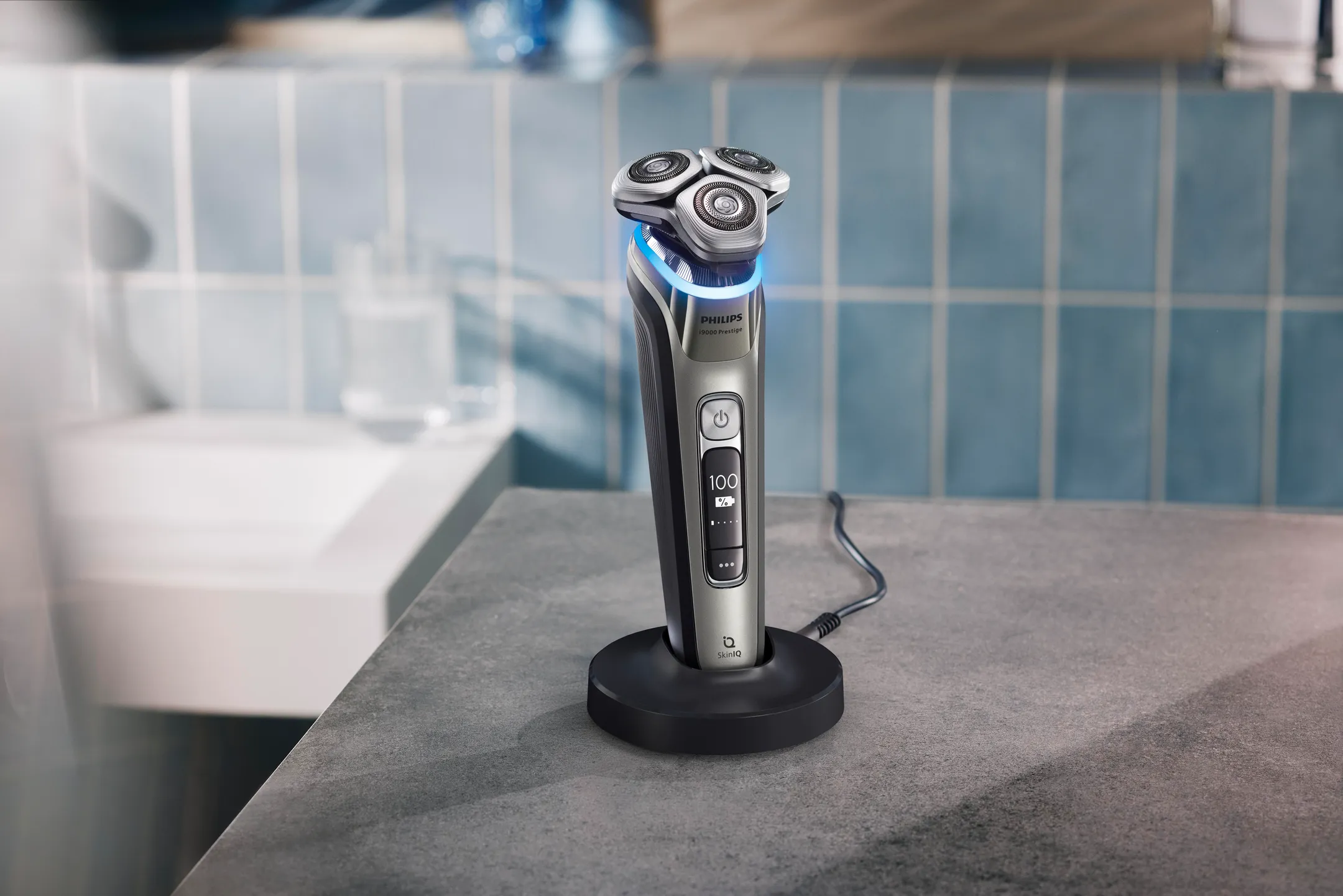 Philips Electric shaver i9000 XP9208/30 image