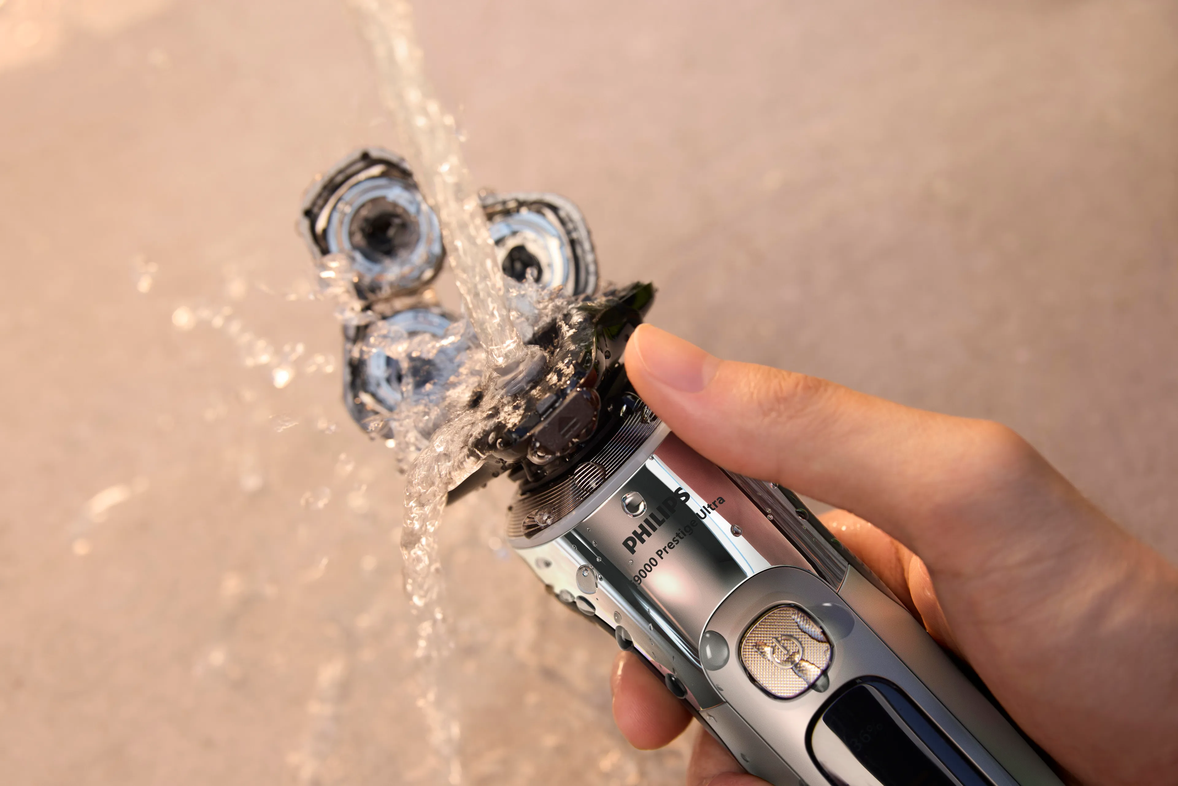 Philips Electric shaver i9000 Prestige Ultra XP9404/46 image