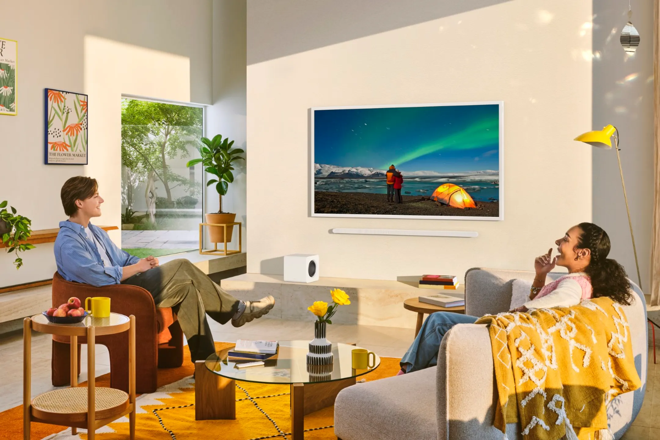 Samsung TV QLED 4K The Frame 55LS03FA - 55 pouces - Cadre Bois Clair inclus image
