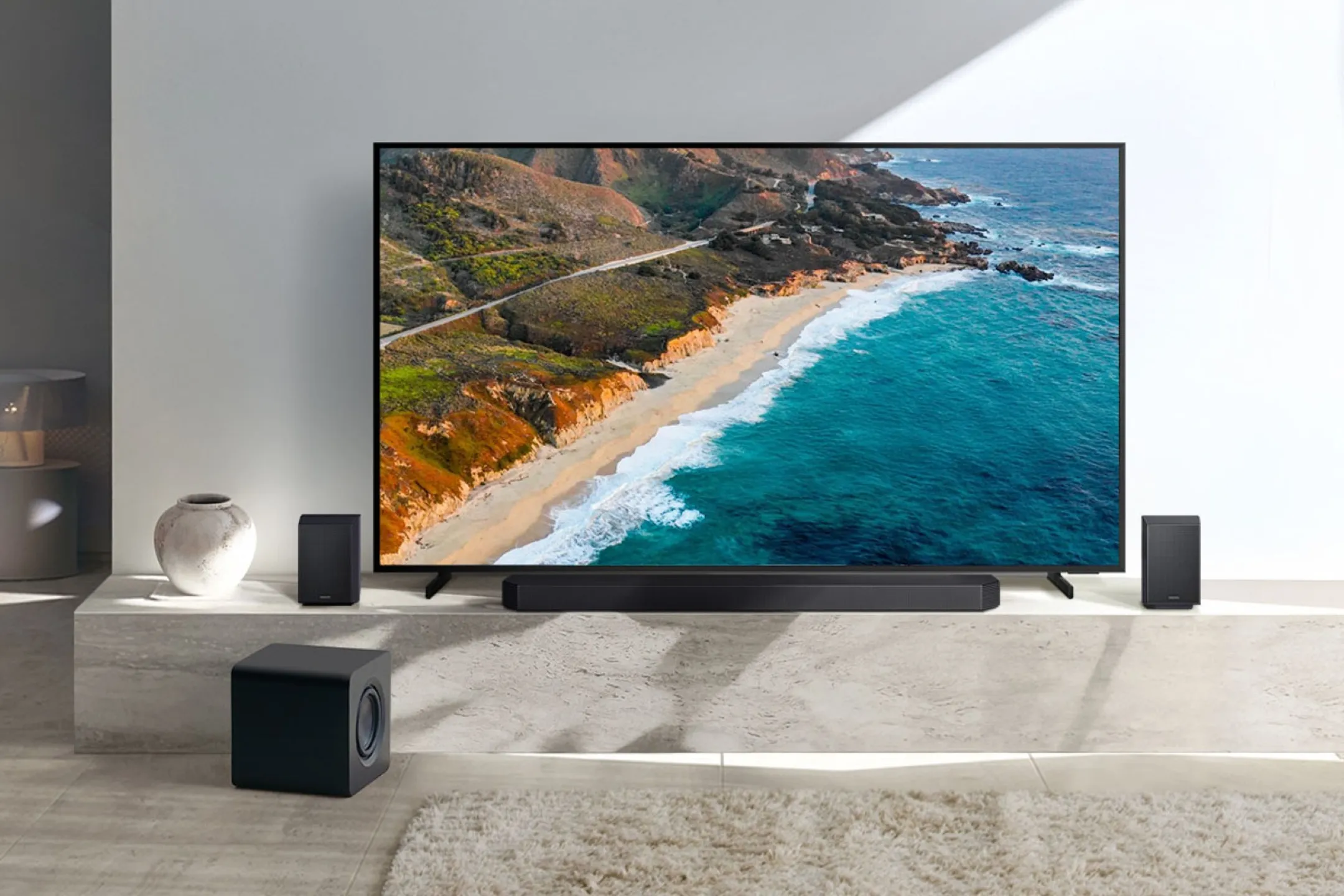 Samsung Barre de son Cinematic Q-series HW-Q930F/XN - Noir image