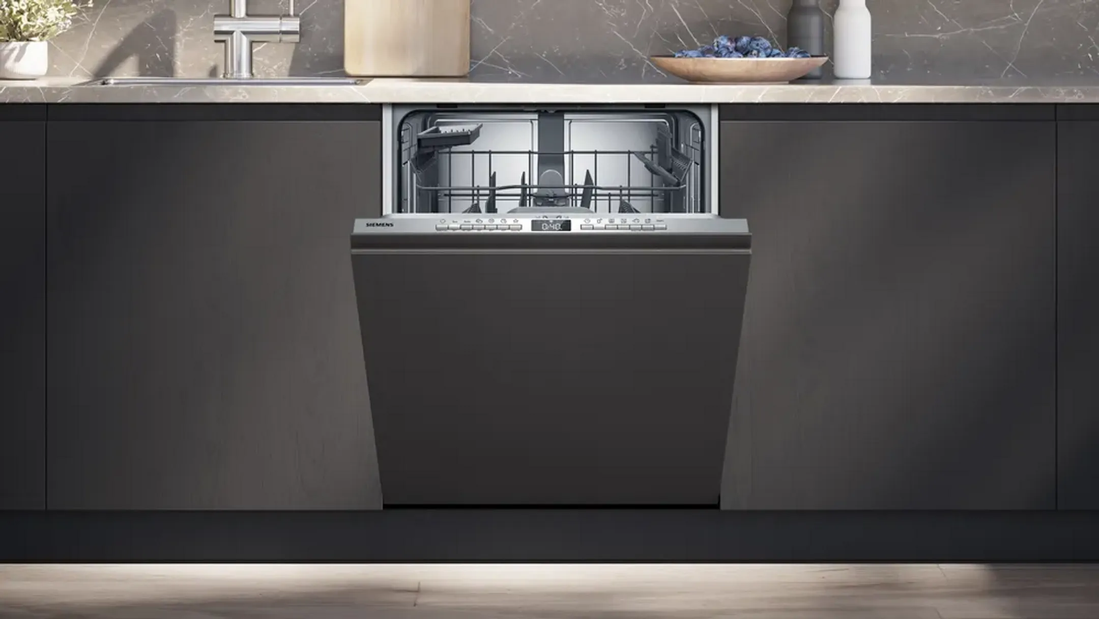 Siemens XXL-Einbau-Geschirrspüler iQ300 SX63EX04TE image
