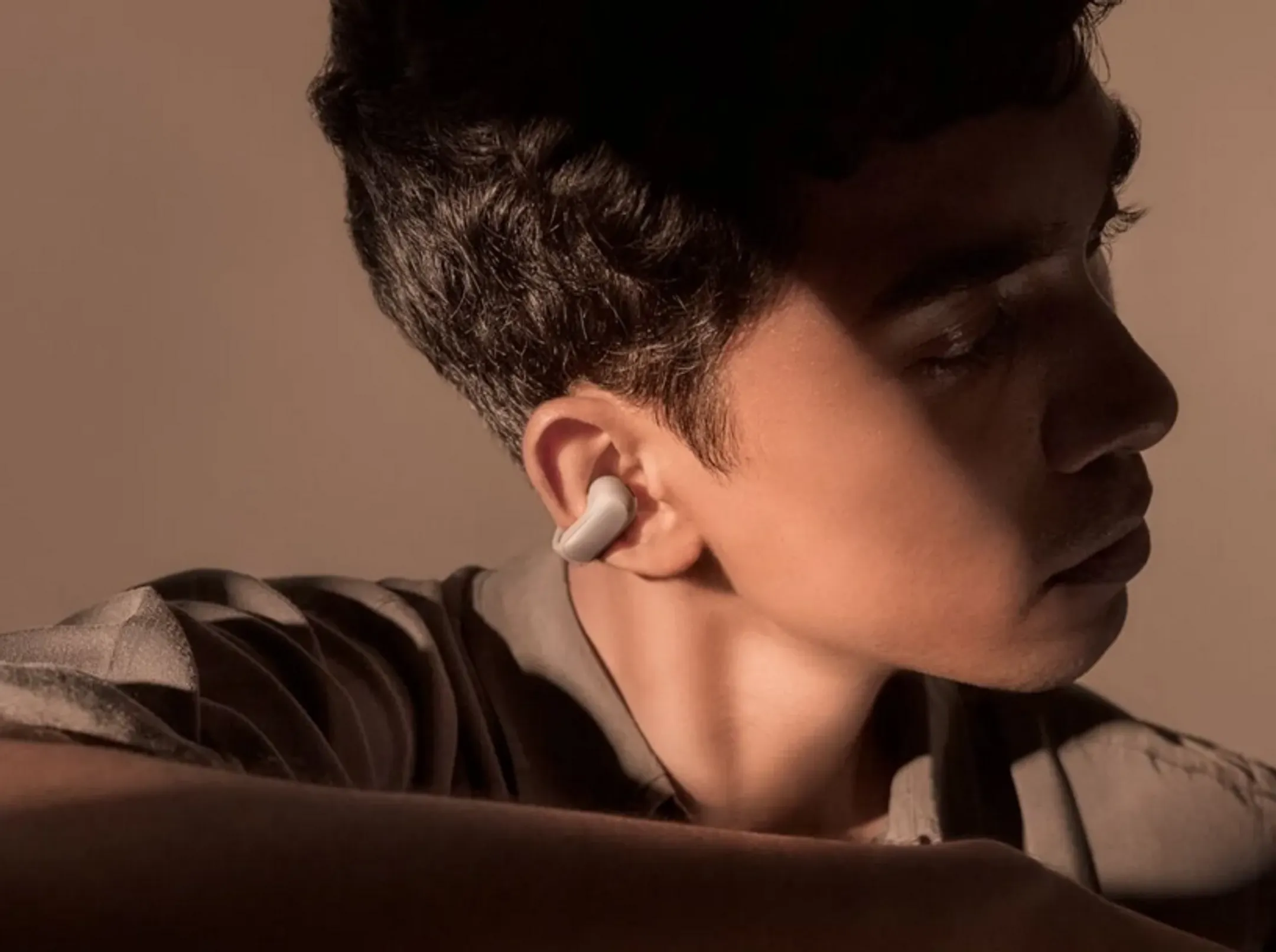 Bose Ultra Wireless Freisprech-Ohrhörer - Sandstone image