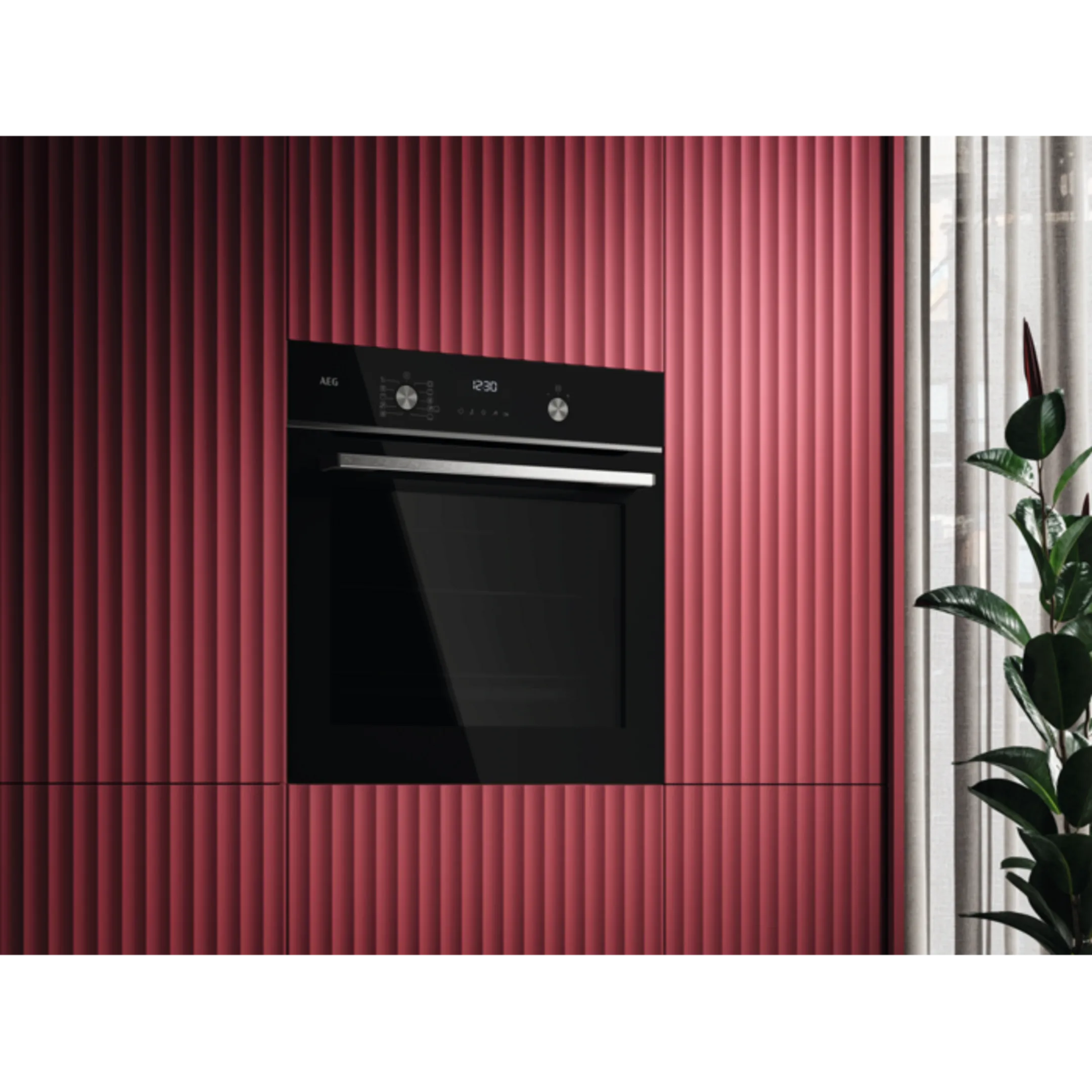 AEG Four encastrable 5000 SurroundCook avec SteamBake OA5PB52WAB image