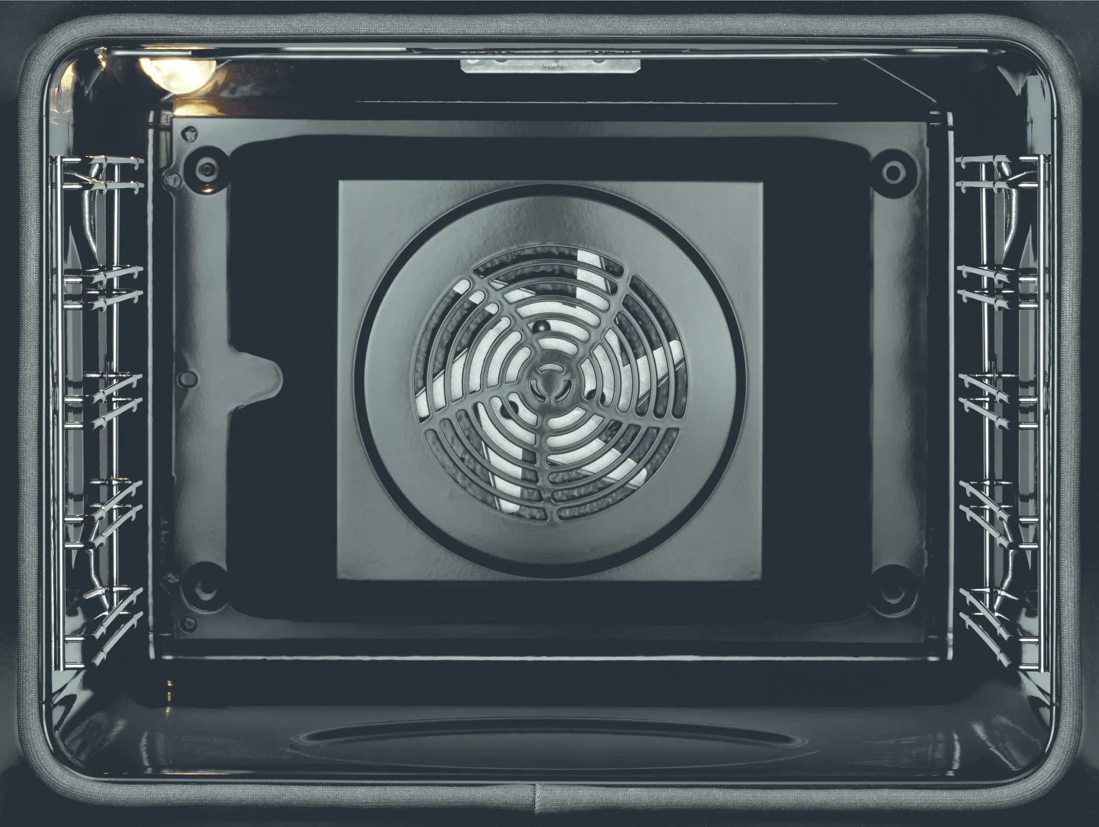 AEG Einbaubackofen 5000 SurroundCook OU5PB40SK  image