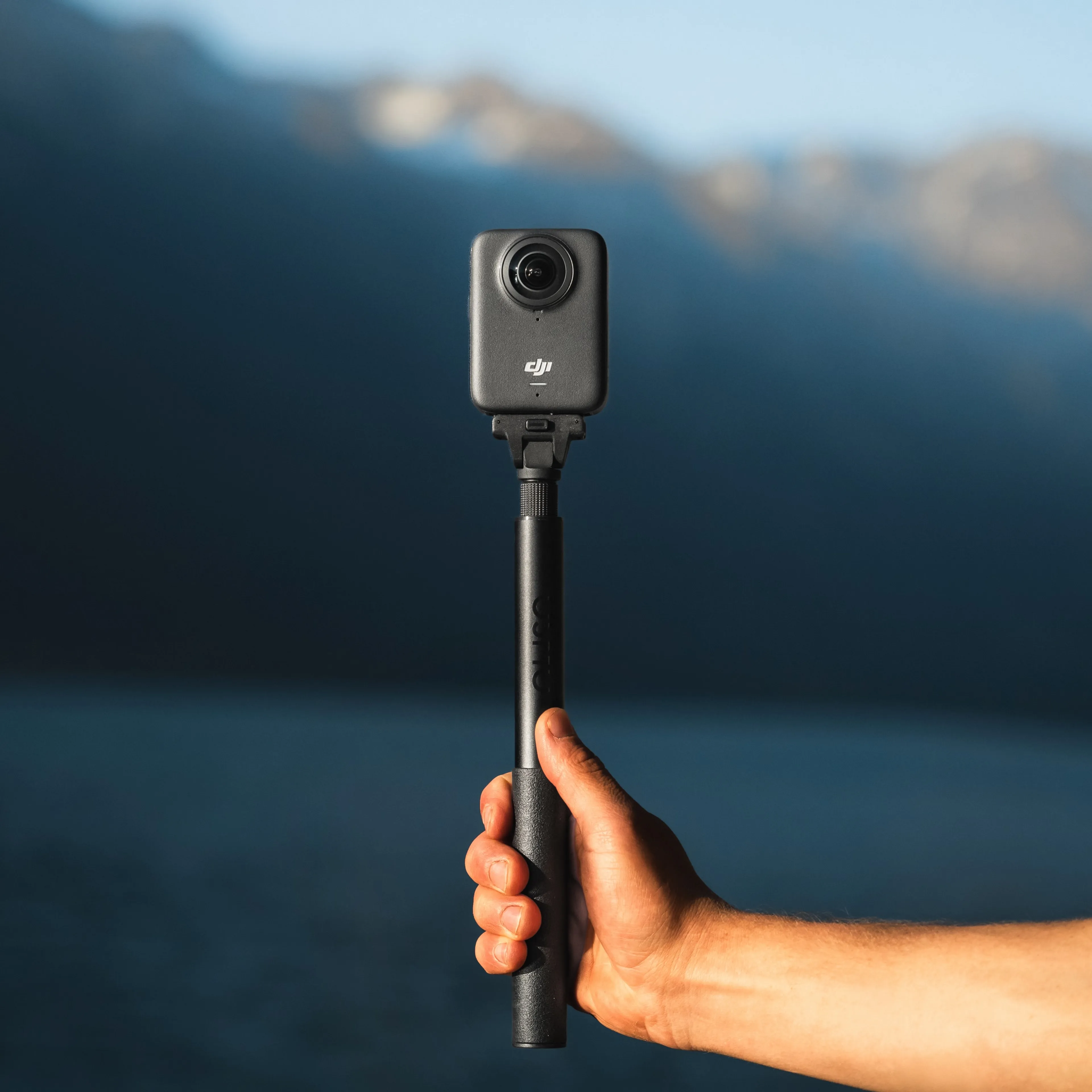 DJI Action Cam 360° OSMO 360 Adventure Combo - Black image