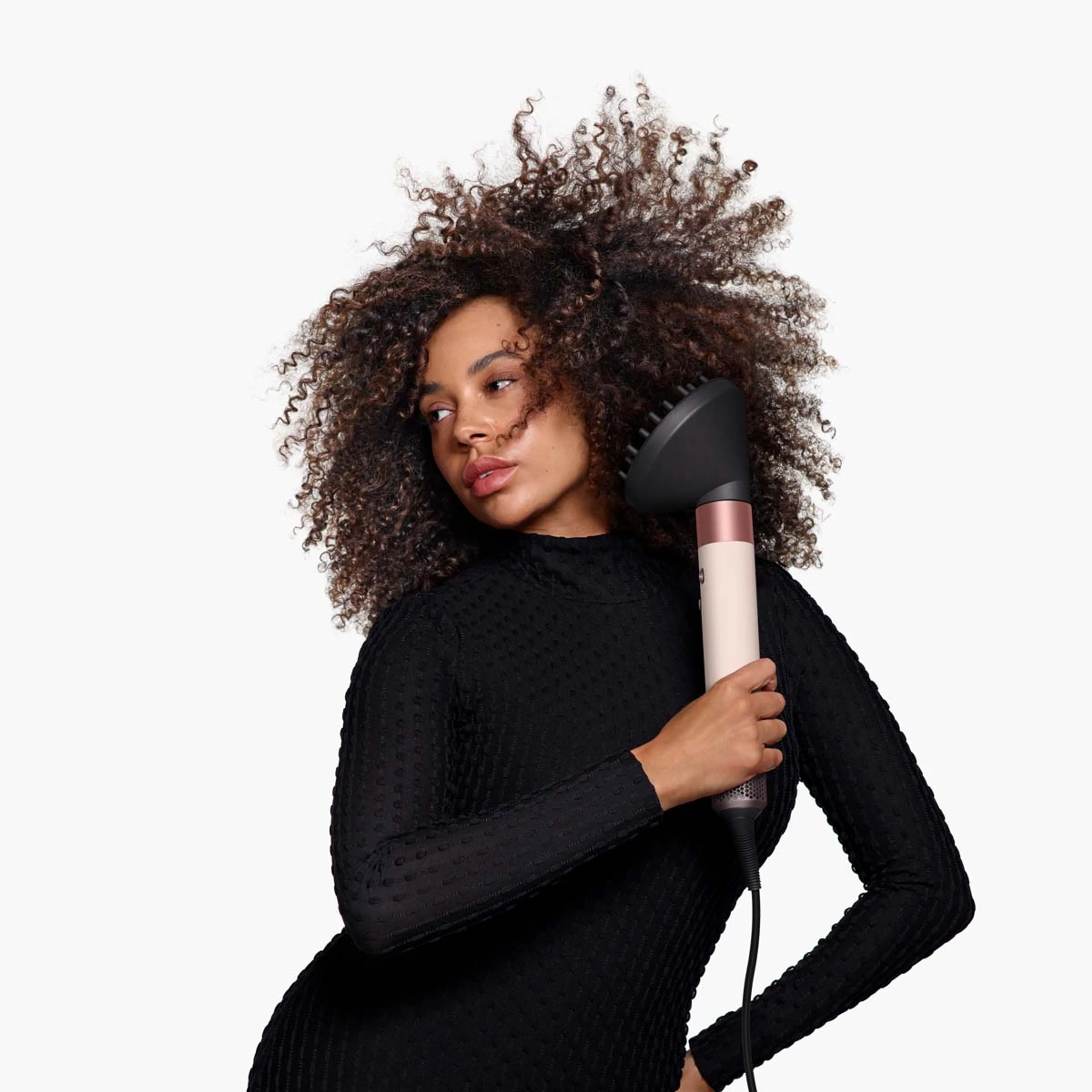 Dyson Airwrap i.d. - curly to kinky hair - Ceramic Pink image