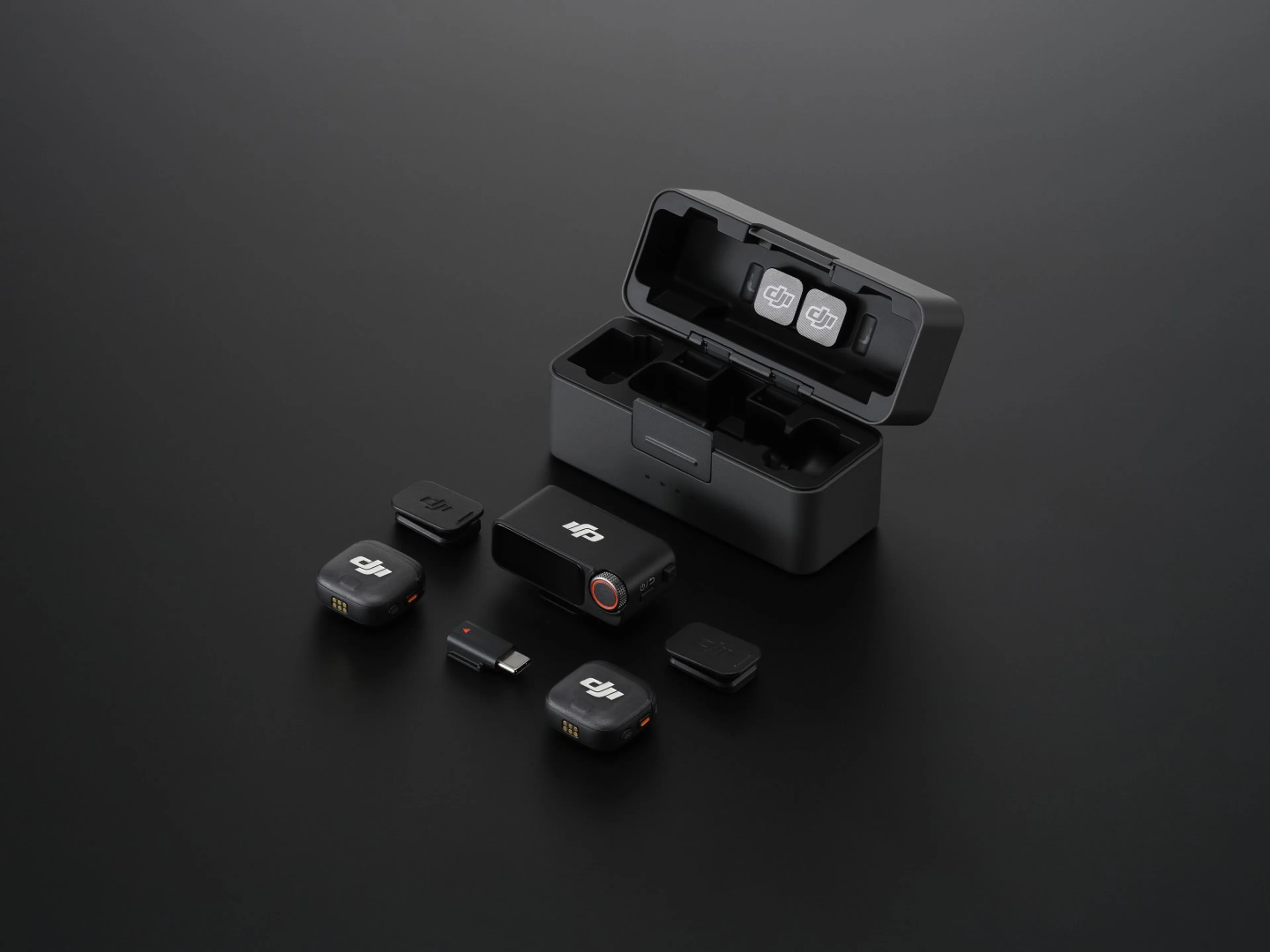 DJI Microphone Mic 3 - 2 TX + 1 RX + Rechargeable case image