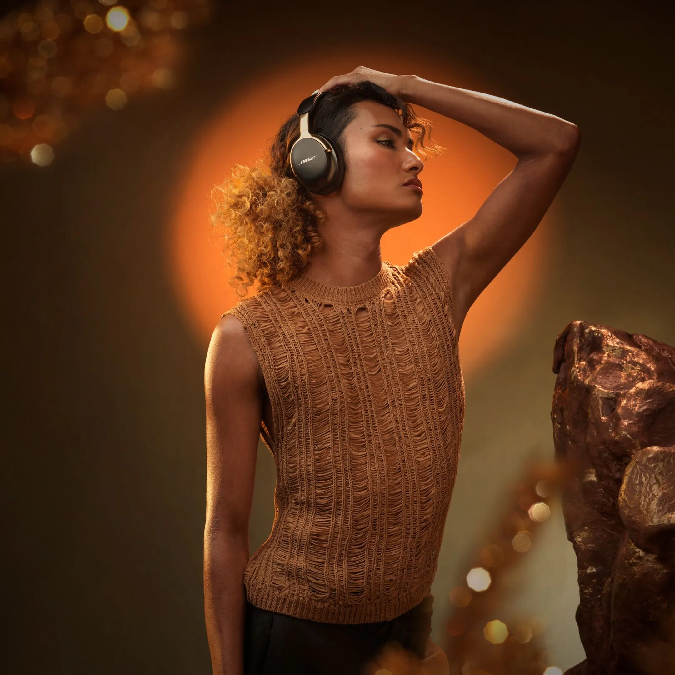 Bose Wireless Headphones QuietComfort Ultra 2 - Limited Edition Desert Gold image