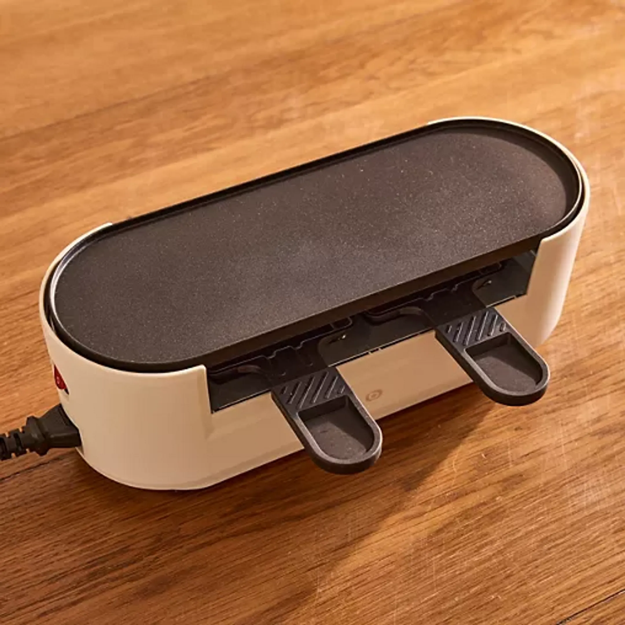 ESSENTIEL-B Raclette & Grill Multiplug Twist Cream image