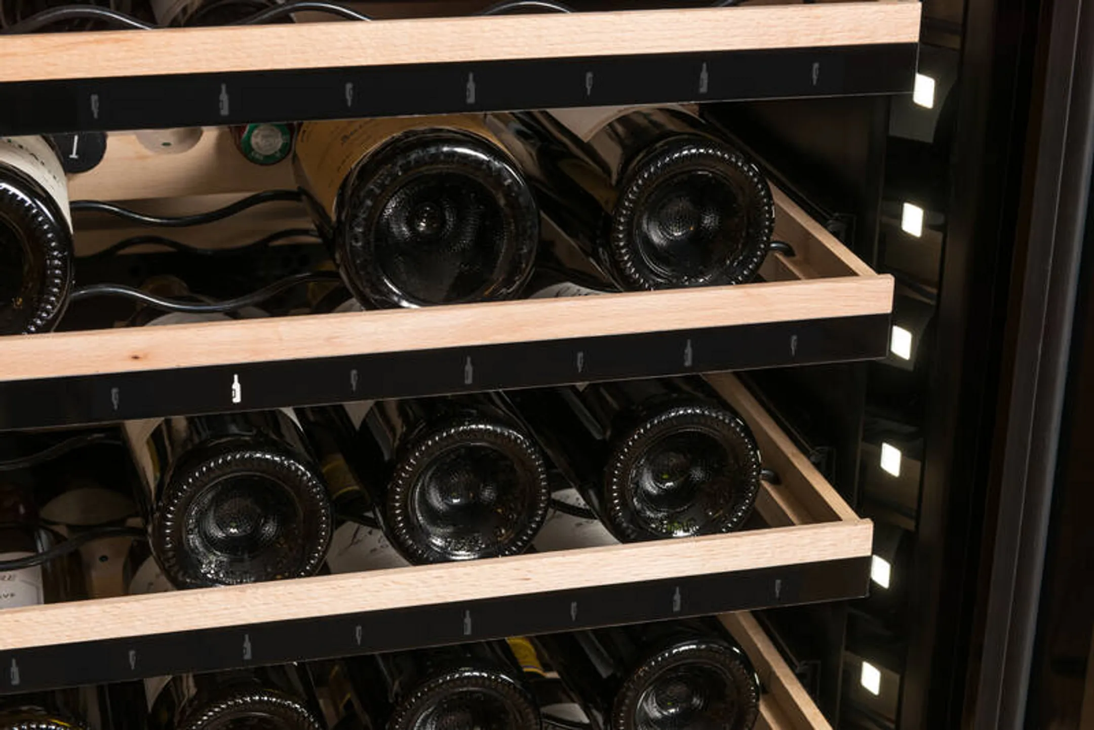 La Sommelière Wine cellar ECELLAR185G2 - 185 bottles image