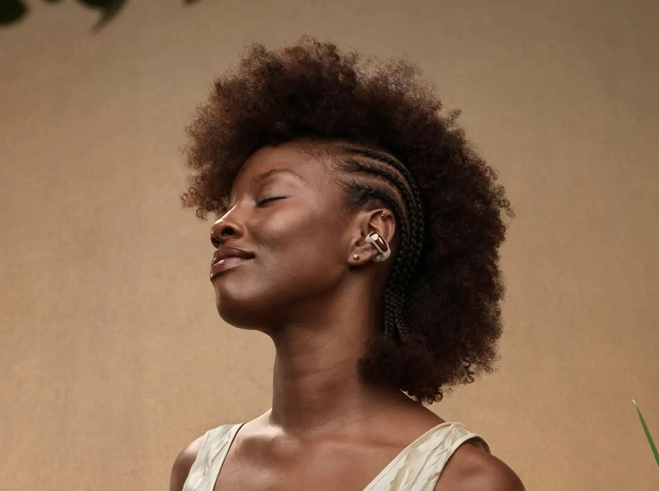 Bose Ultra Wireless In-Ear Headphones - Driftwood Sand image