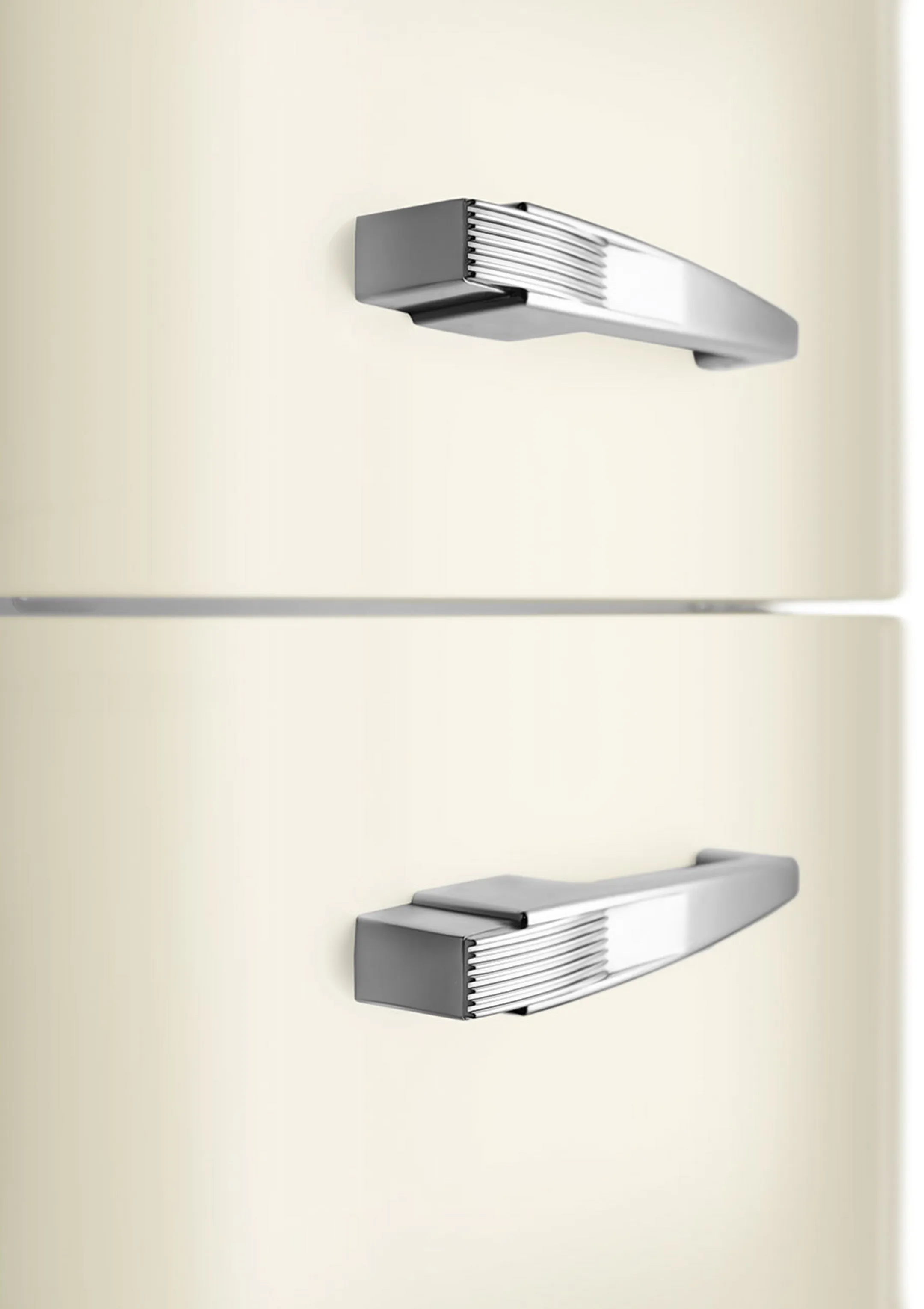 Smeg Kühl-Gefrierkombination FAB30RCR6 – Cremefarben image