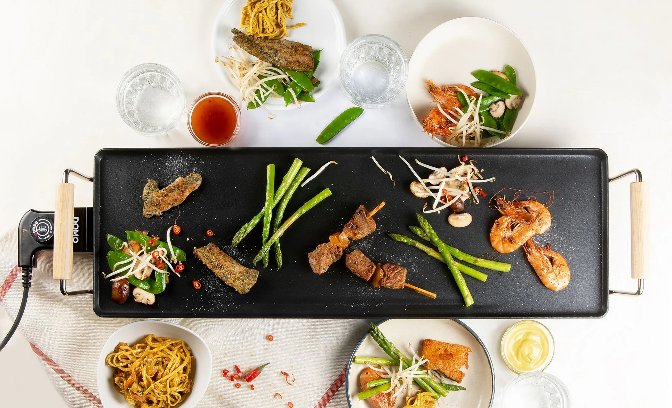 DOMO Plancha XL Family – 1800 W – Holzoptik image