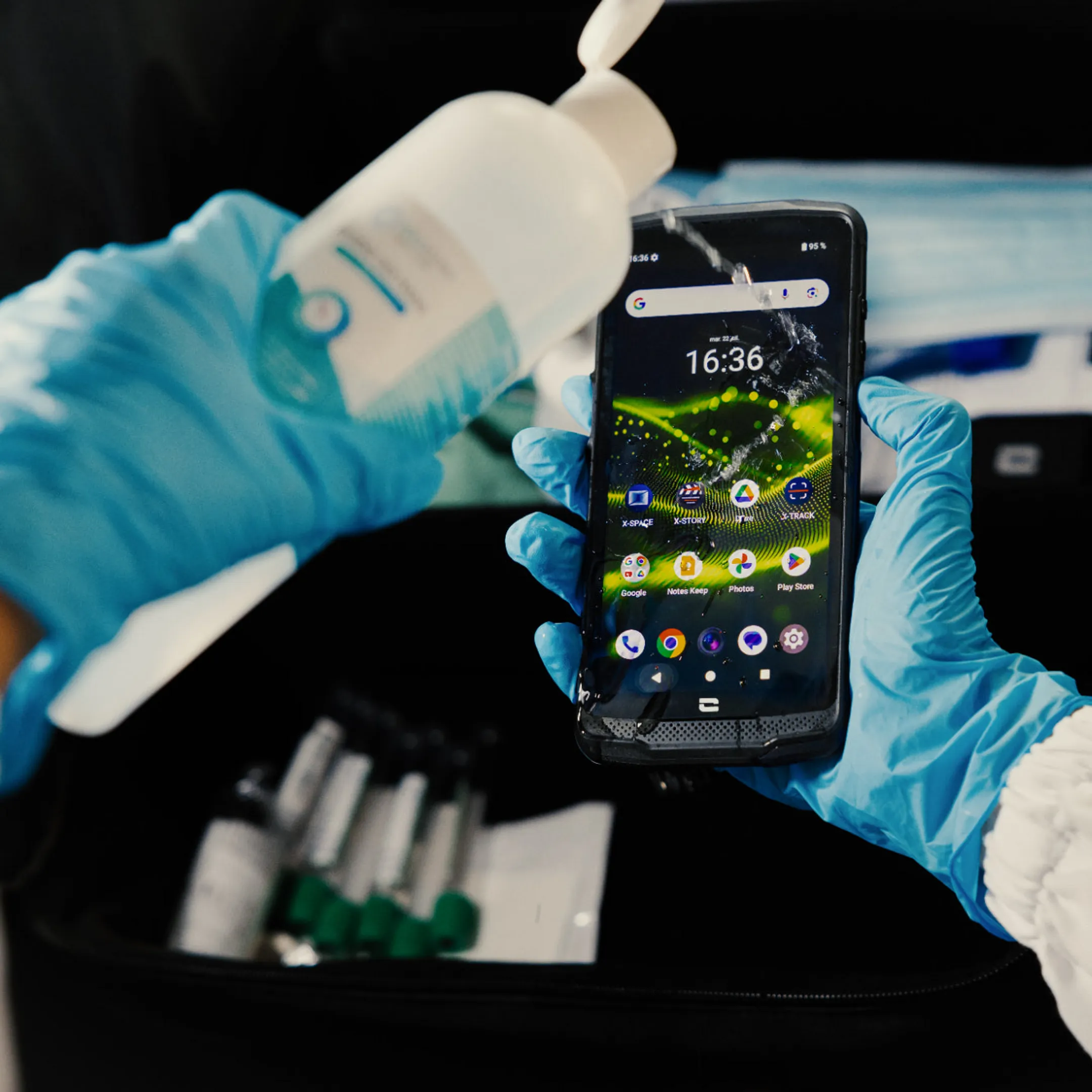 Crosscall Smartphone Core-M6 - 128GB - Black image