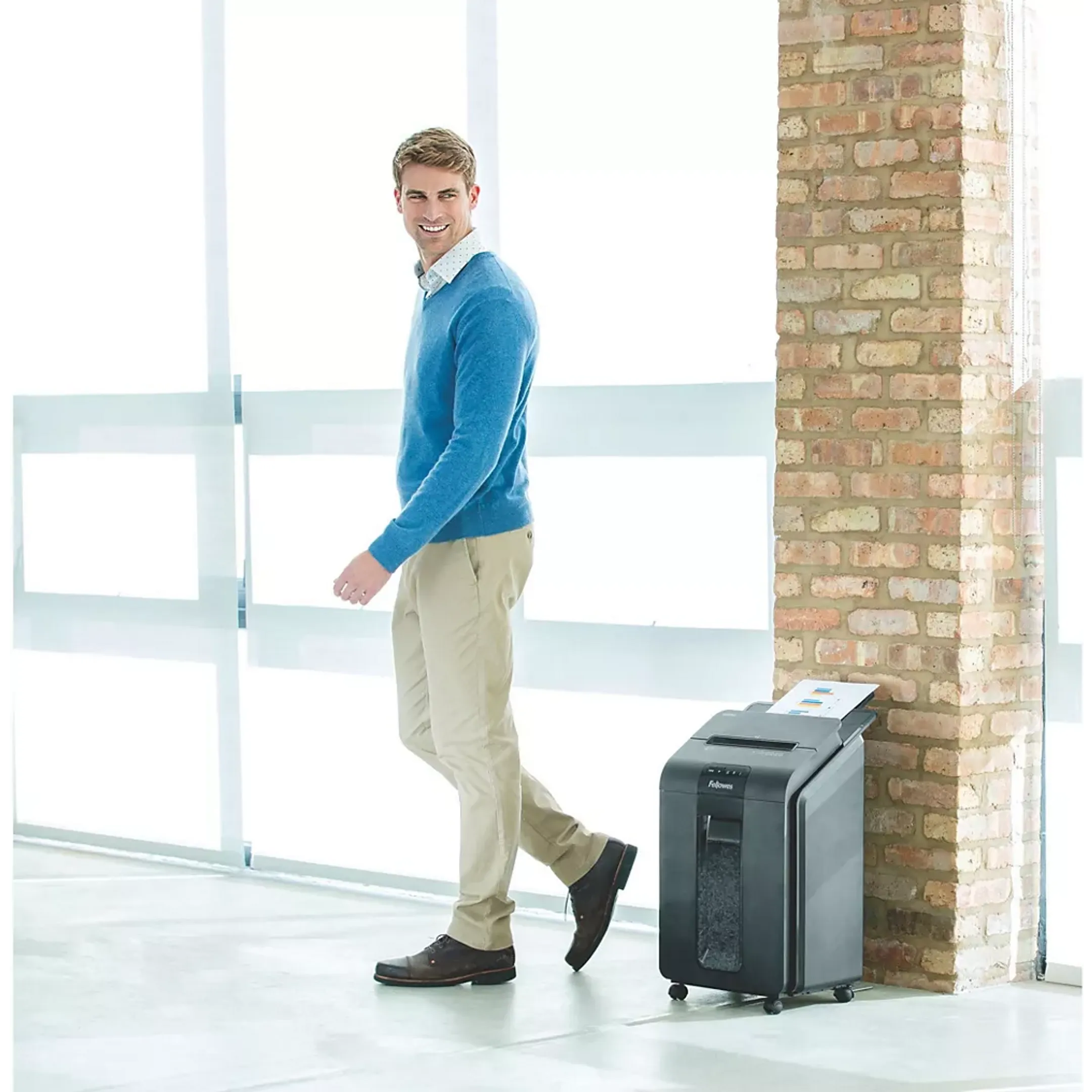 Fellowes Aktenvernichter AutoMax 100M image