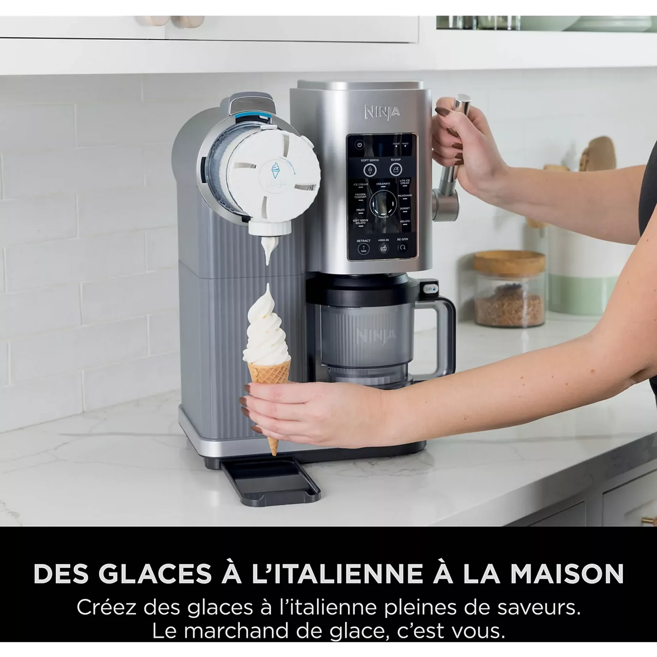 Machine à glace à l'italienne CREAMi Scoop & Swirl NC701EU