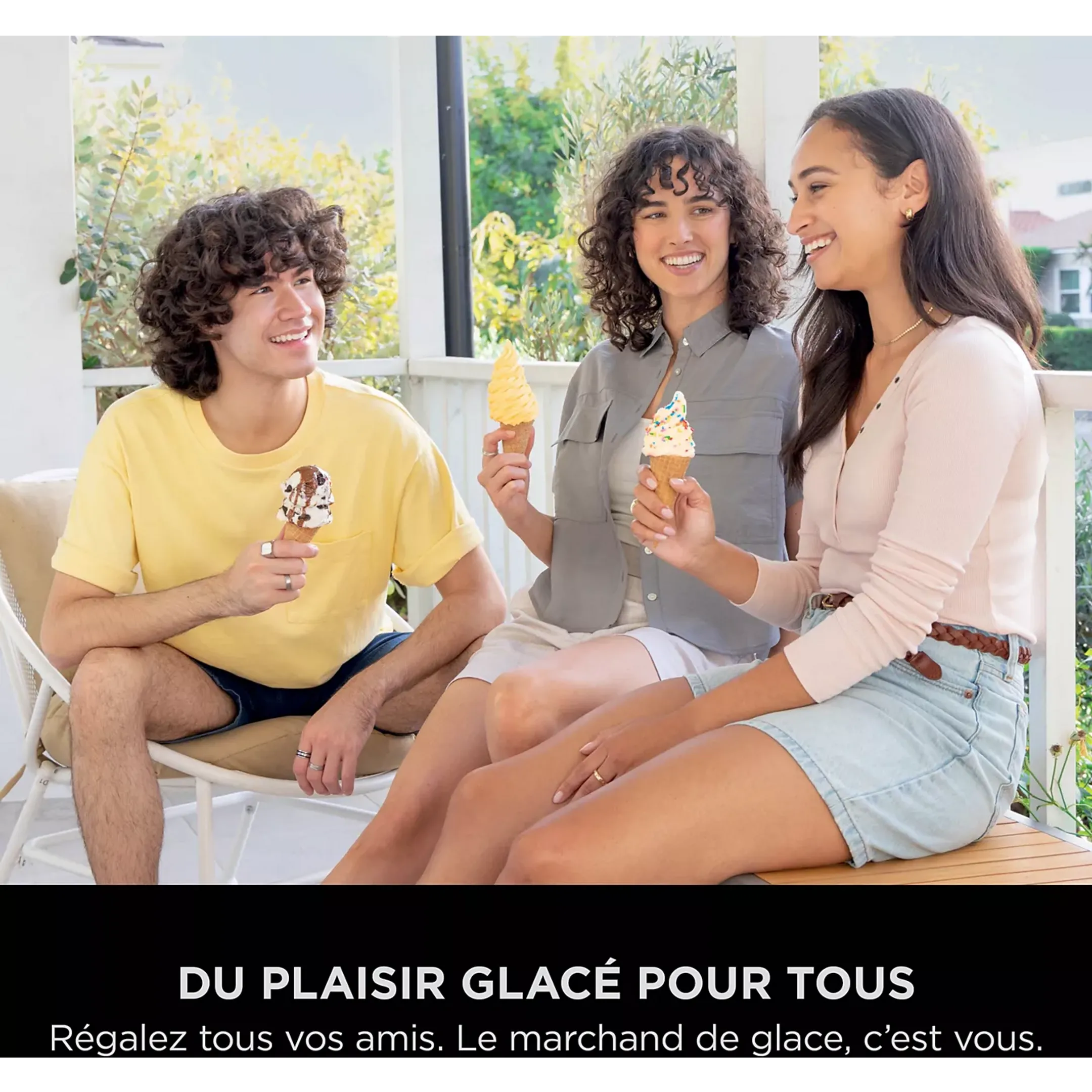 Machine à glace à l'italienne CREAMi Scoop & Swirl NC701EU