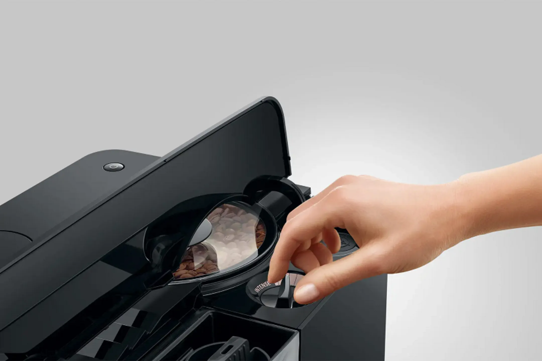 Machine à expresso automatique C3 - Piano Black